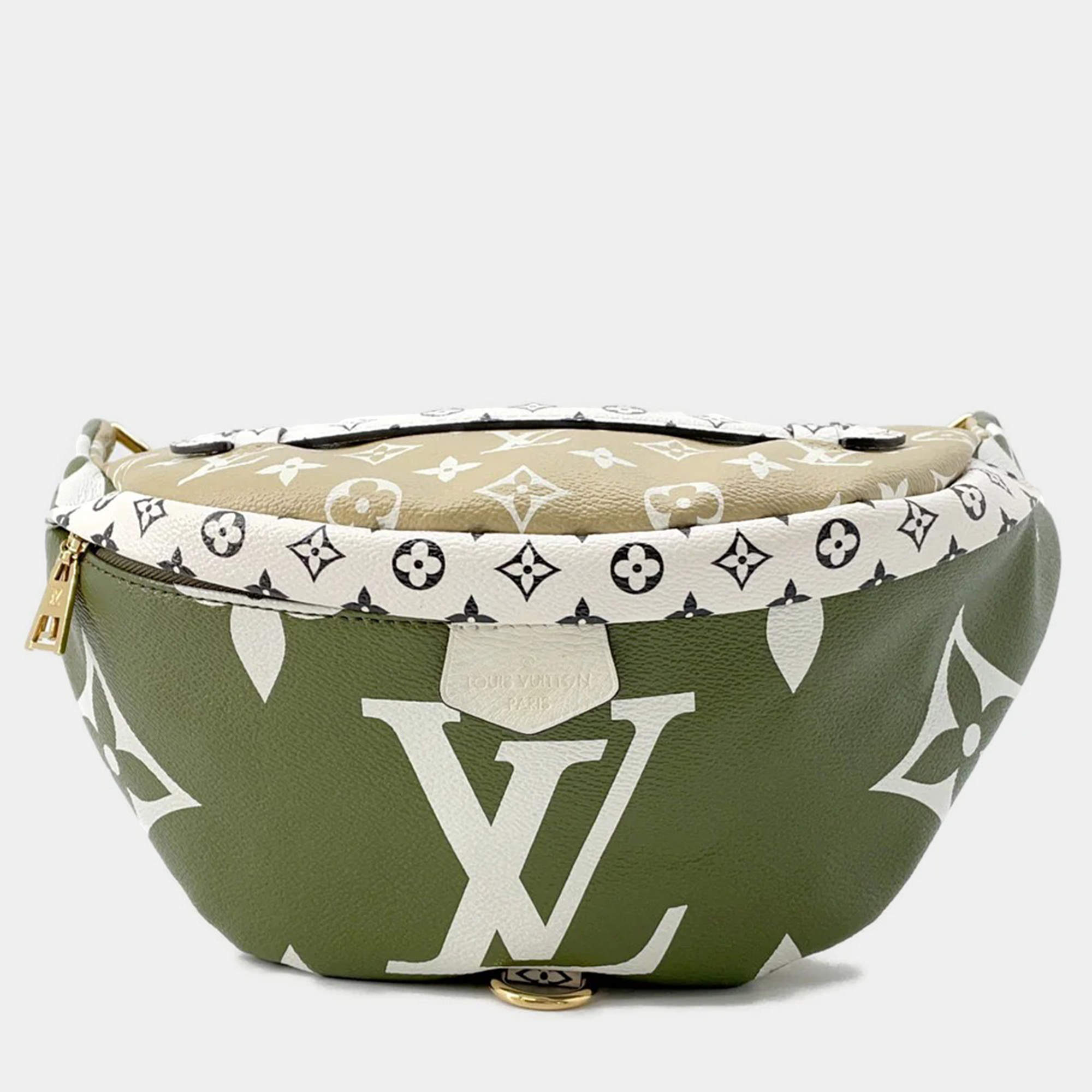 Louis Vuitton Bumbag Khaki/White/Beige Monogram Monogram Giant