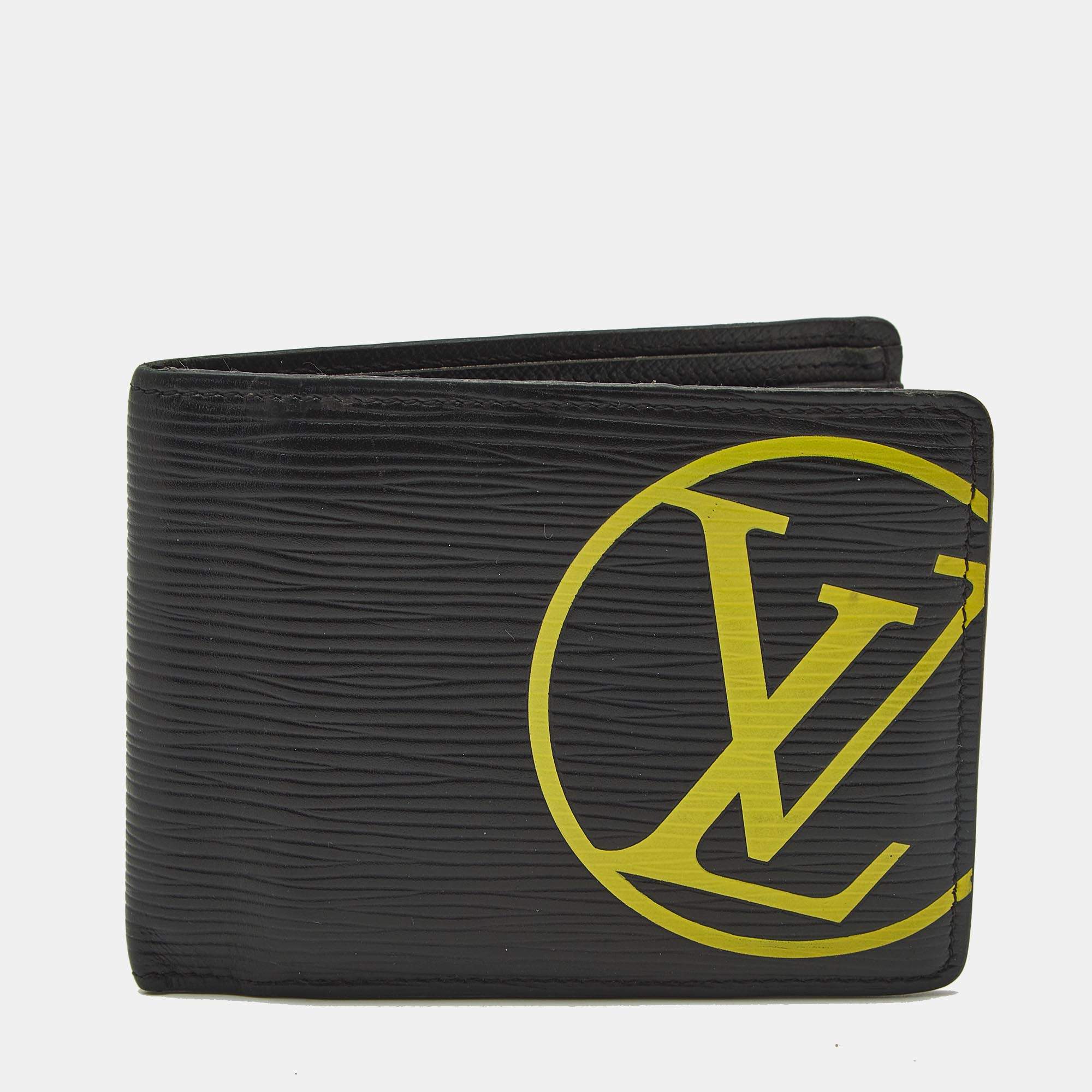 Pre Owned Louis Vuitton Black Leather LV Circle Bifold Wallet