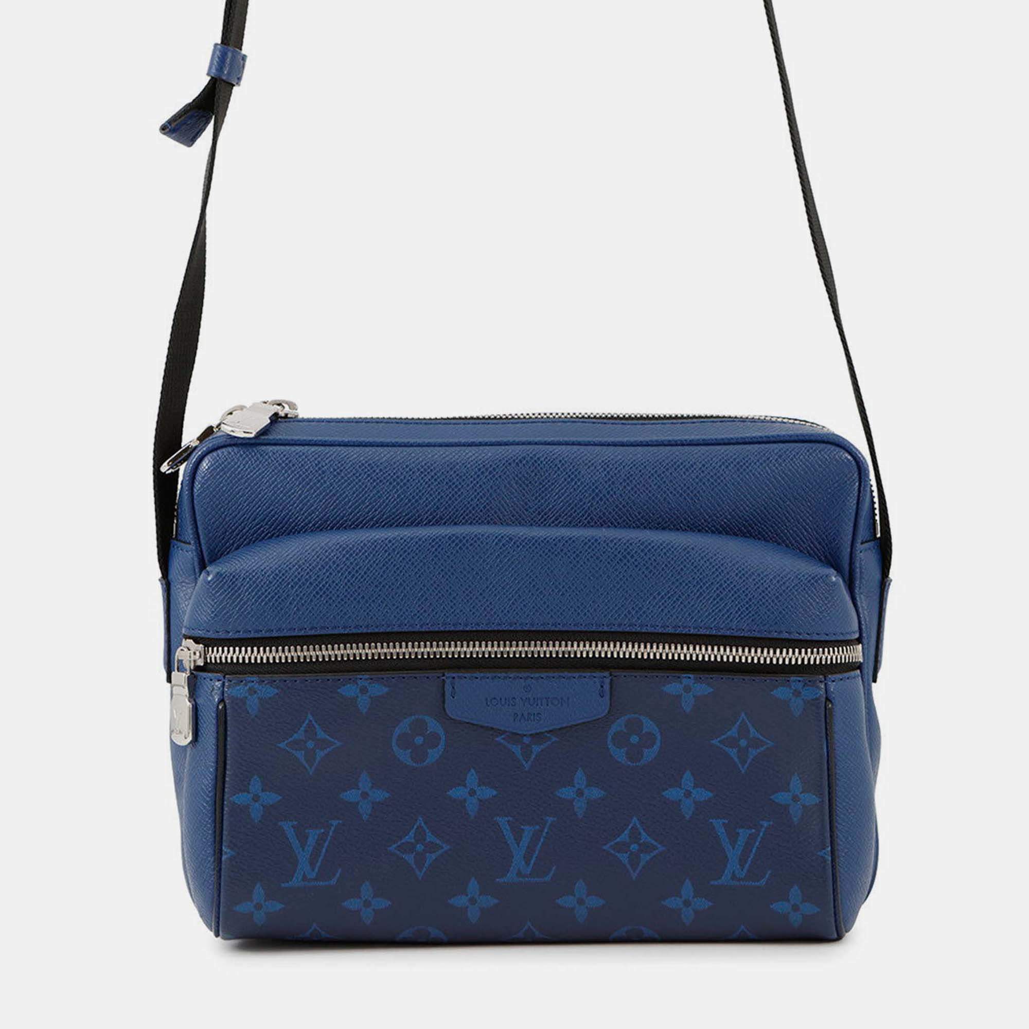 Pre Owned Louis Vuitton Outdoor Messenger Taigarama Cobalt Taiga Leather Monogram Size PM