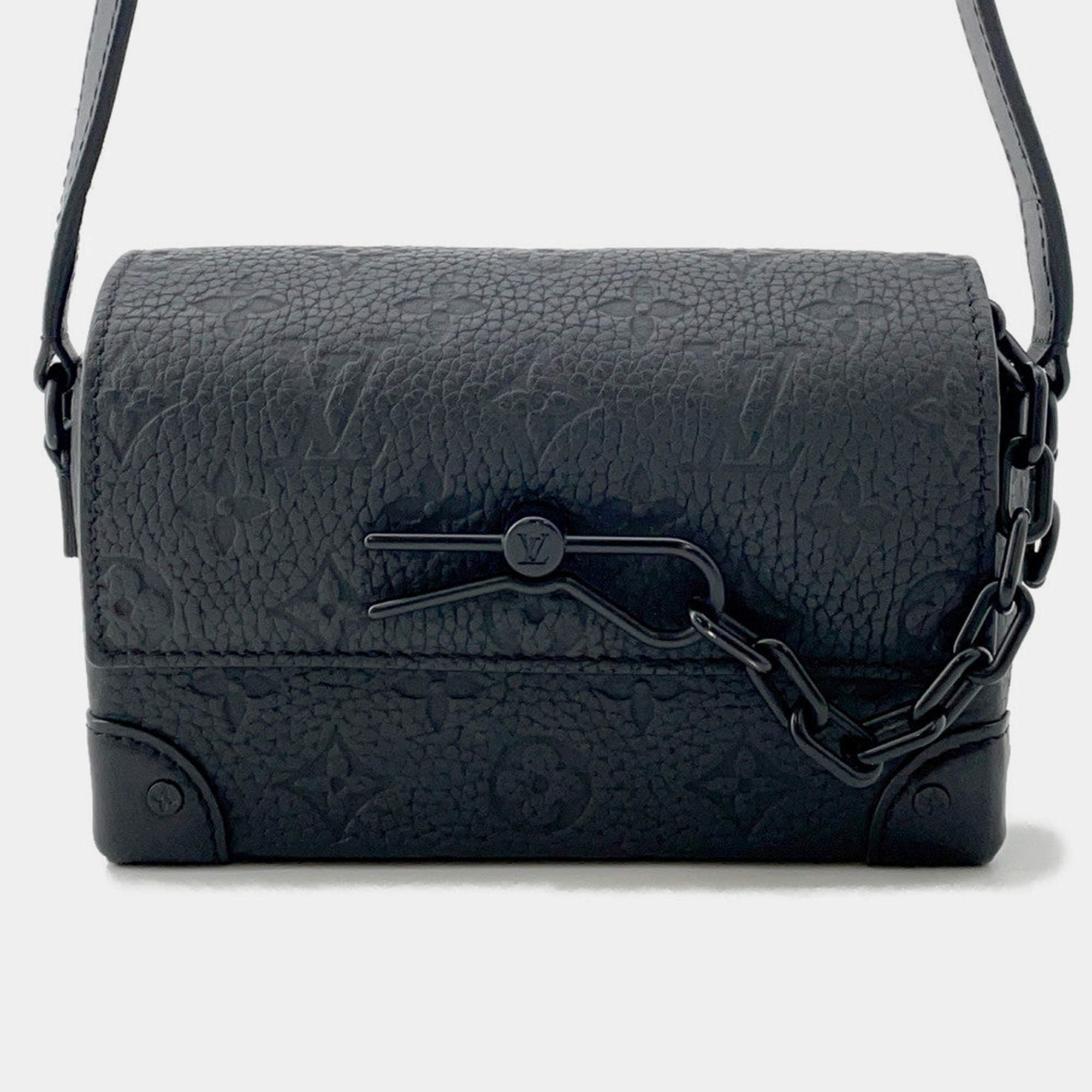 مملوكة مسبقًا محفظة لوي فيتون ستيمر قابلة للارتداء نوير مونوجرام توريلون