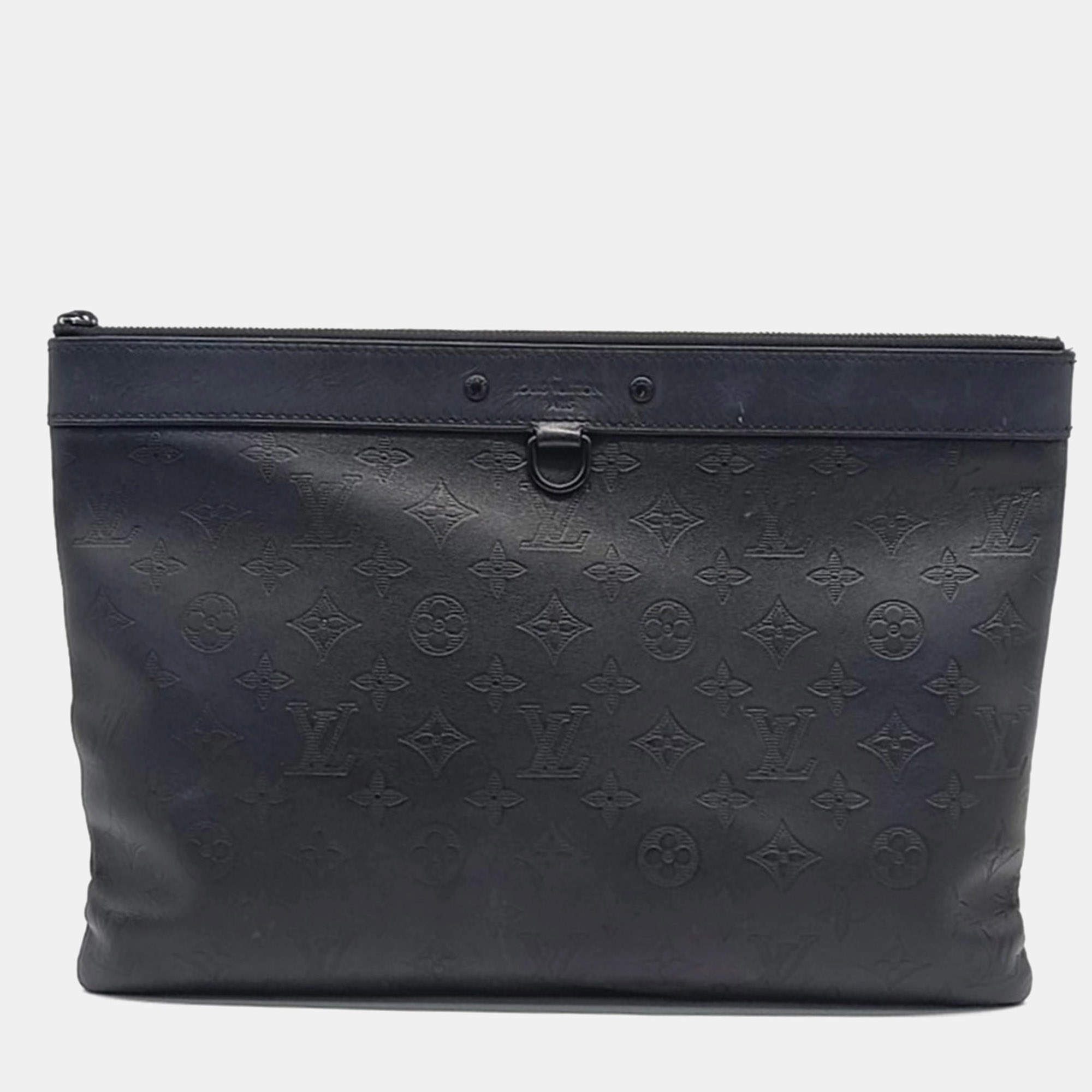 مملوكة مسبقًا Louis Vuitton Black Leather Shadow Discovery Pochette Clutch