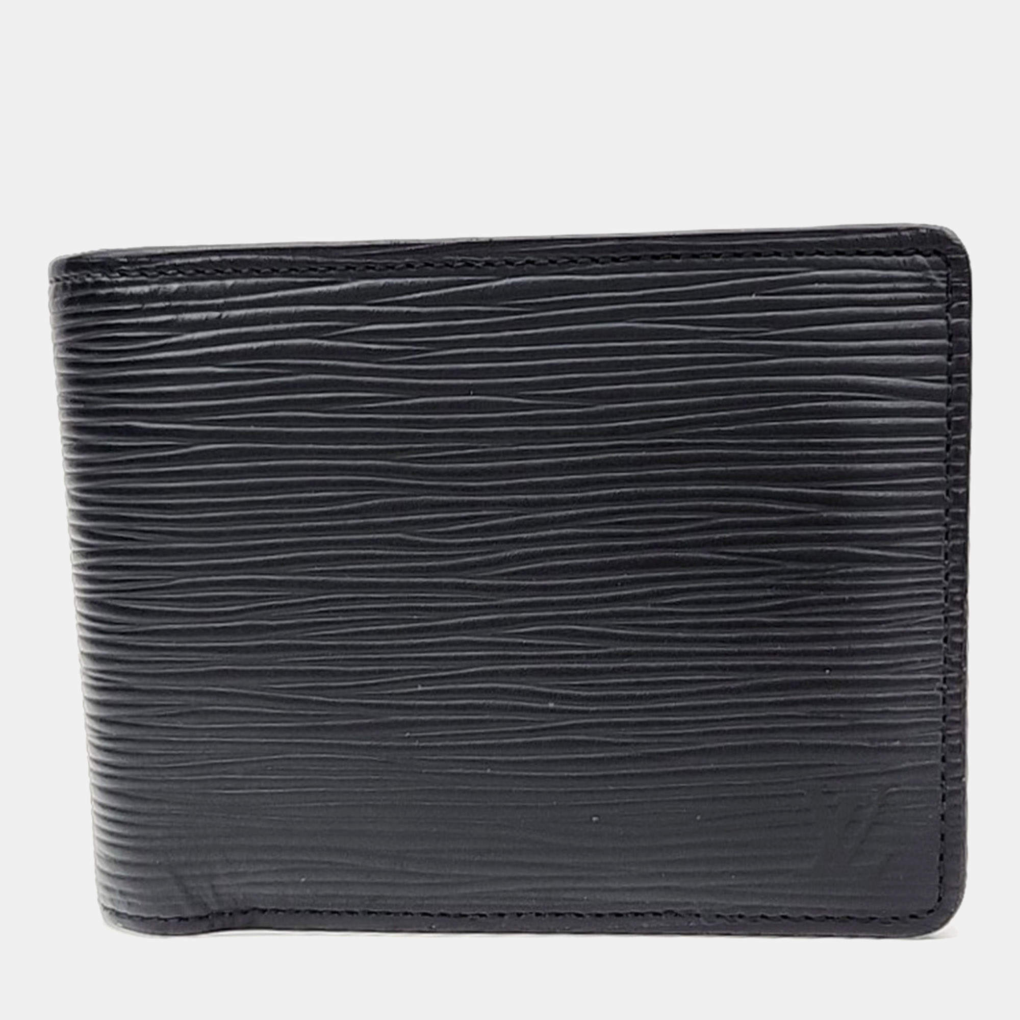 مملوكة مسبقًا Louis Vuitton Black Leather Epi Multiple Wallet