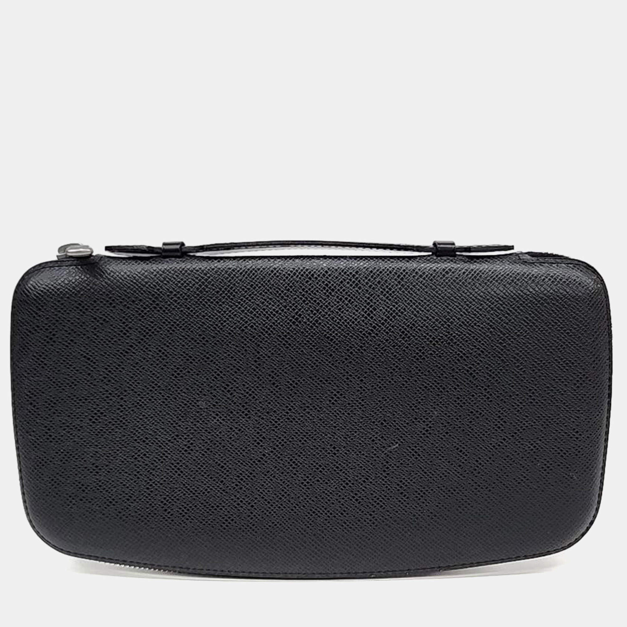 Pre Owned Louis Vuitton Taiga Organizer Atul Black Leather Bag