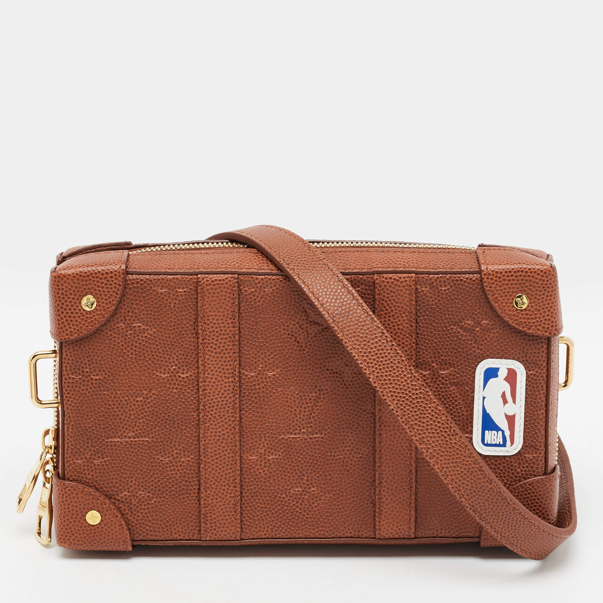 Pre Owned Louis Vuitton x NBA Soft Trunk Brown Monogram Ball Grain Leather Wallet