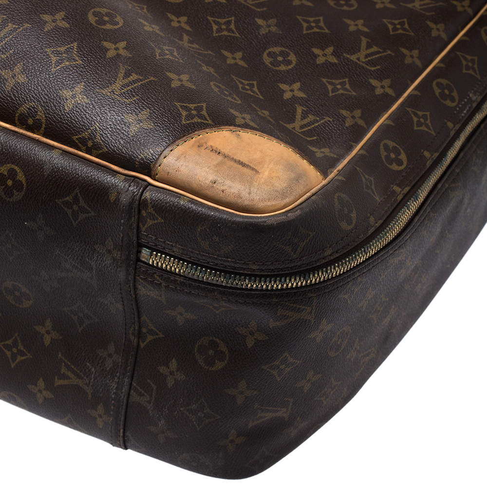 Sold at Auction: Two Louis Vuitton Monogram Canvas and Leather Sirius 70 Soft  Suitcase Luggage Pieces. 70 x 48cm. In good condition but please see  photos. Ref: 10563