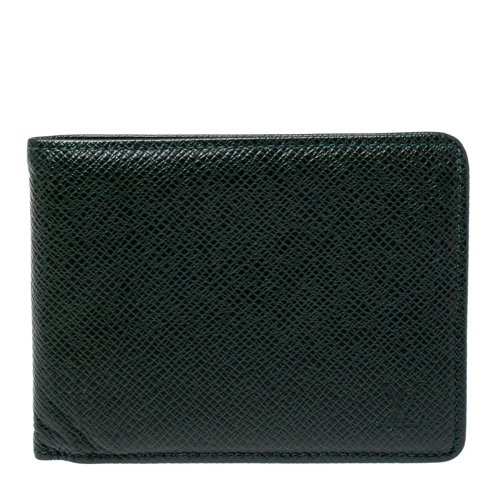 Louis Vuitton Green Taiga Leather Multiple Wallet Louis Vuitton | TLC