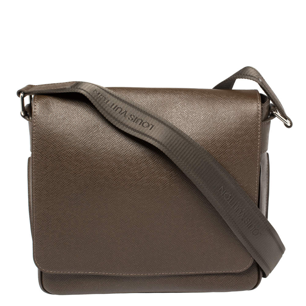 Louis Vuitton Grizzli Taiga Leather Roman PM Bag 
