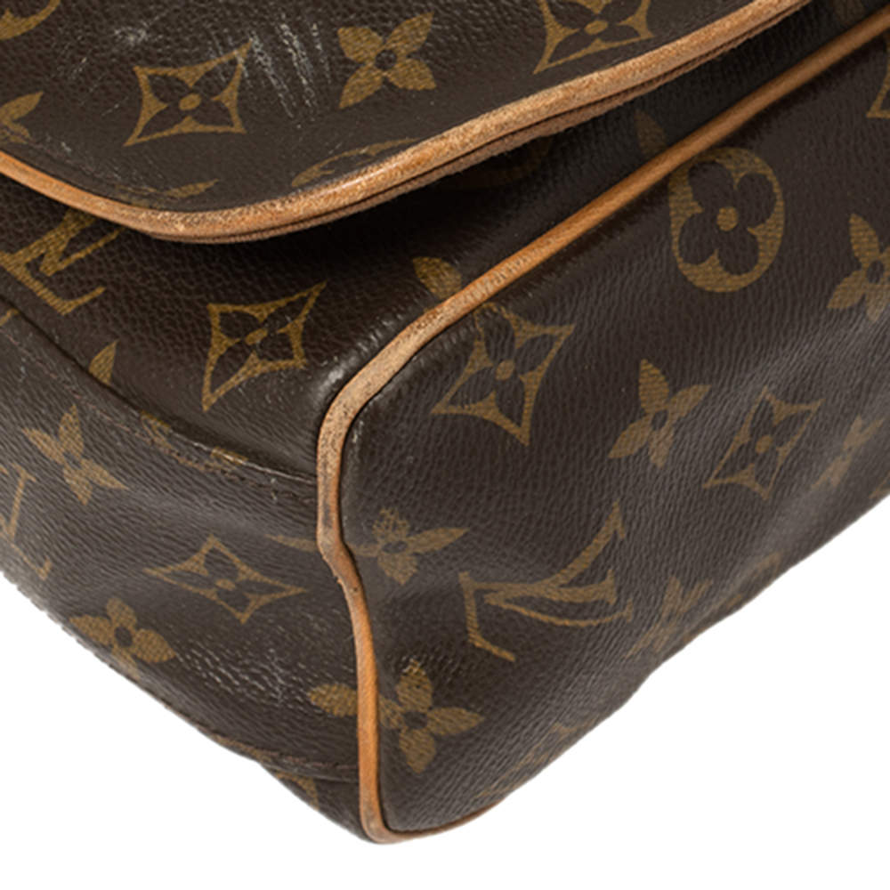 Abbesses messenger cloth satchel Louis Vuitton Brown in Fabric - 34313194