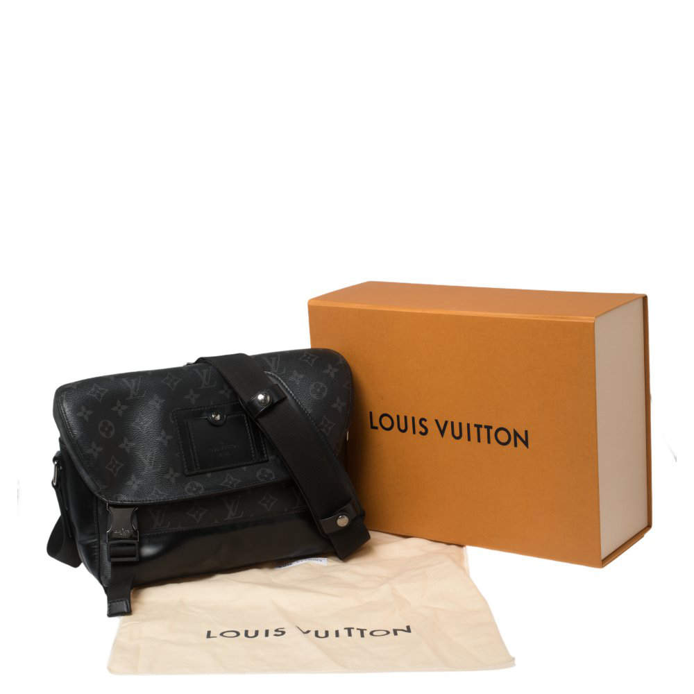 Louis Vuitton Black Monogram Eclipse Voyager Messenger PM QJB1TSHXKF000