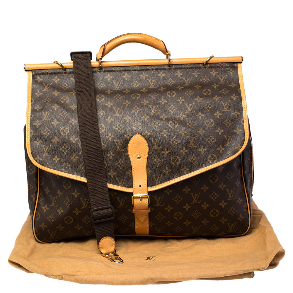 Louis Vuitton Le Sac Chasse, Men's Fashion, Bags, Briefcases on