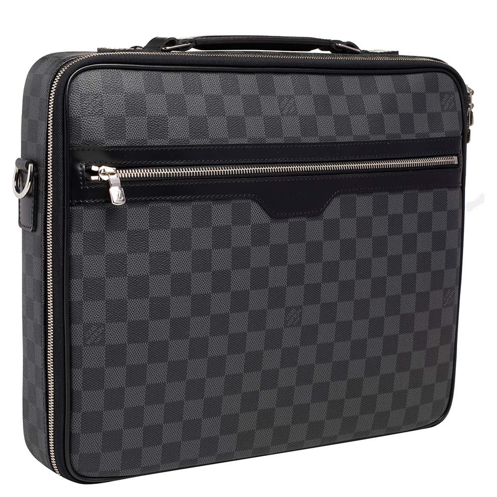 Louis Vuitton Damier Graphite Canvas Steve Laptop Bag - Yoogi's Closet