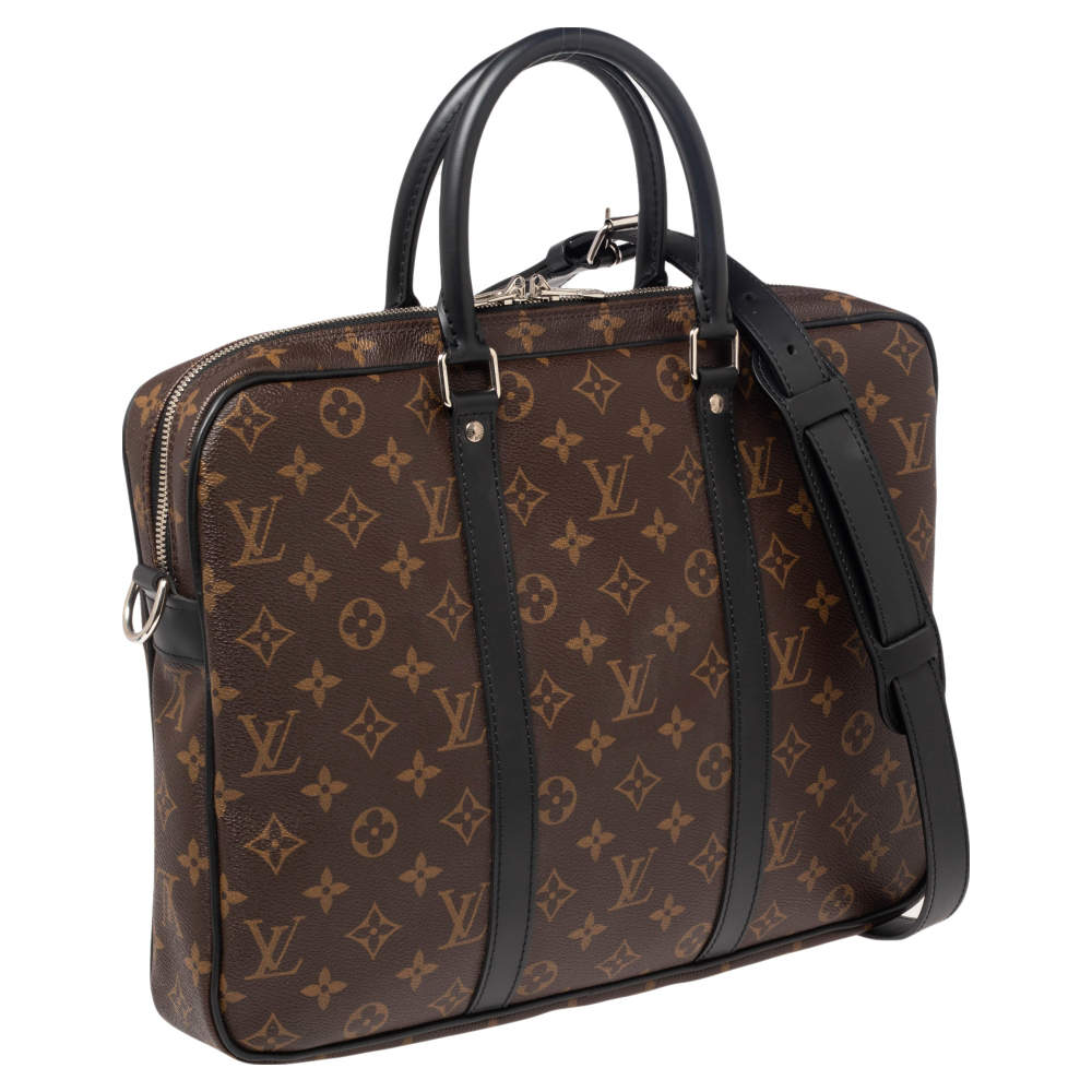 Louis Vuitton Monogram Porte Documents Voyage PM Bag in Brown Canvas Cloth  ref.1023348 - Joli Closet