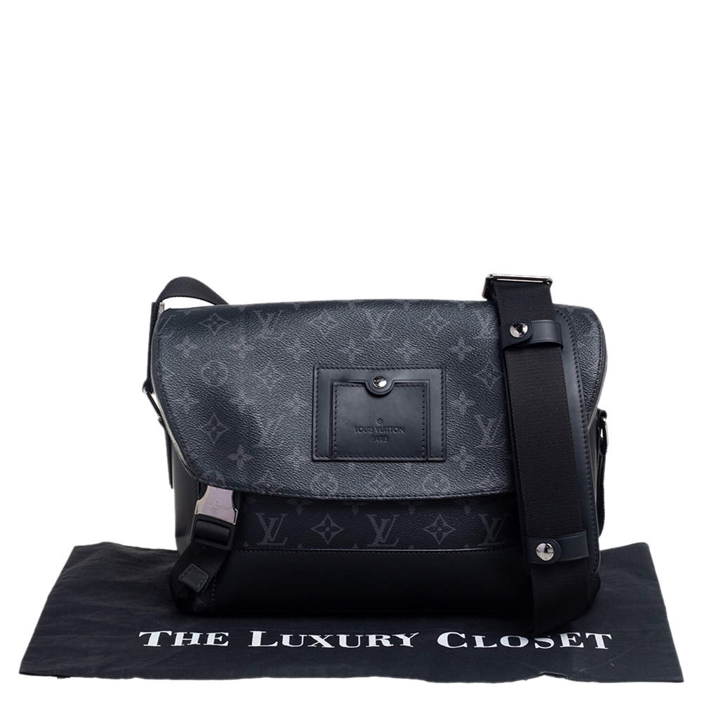 Louis Vuitton Black Monogram Eclipse Canvas Messenger PM Voyager Bag -  Yoogi's Closet