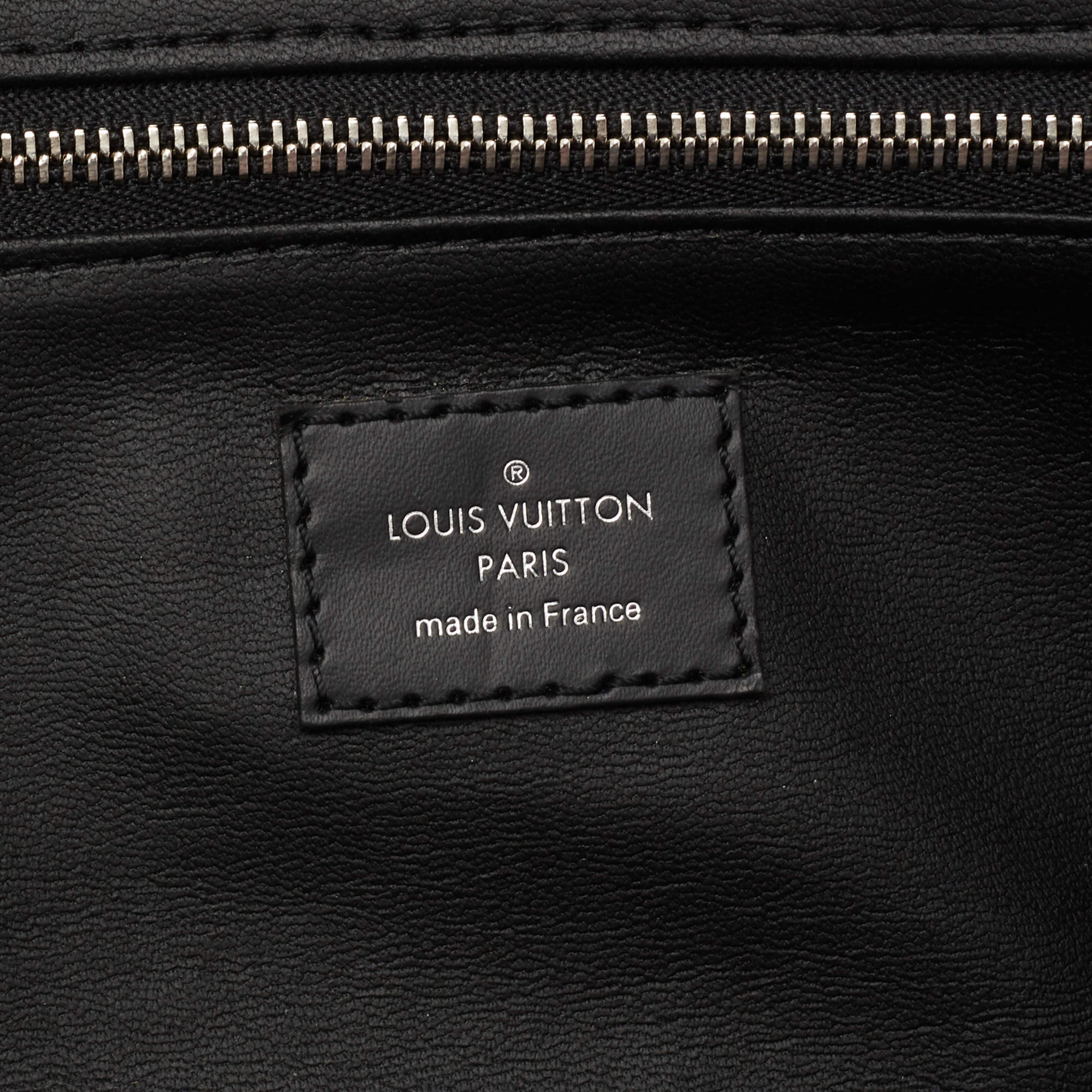 Shop Louis Vuitton DAMIER GRAPHITE Dopp kit toilet pouch (N40127) by Leeway