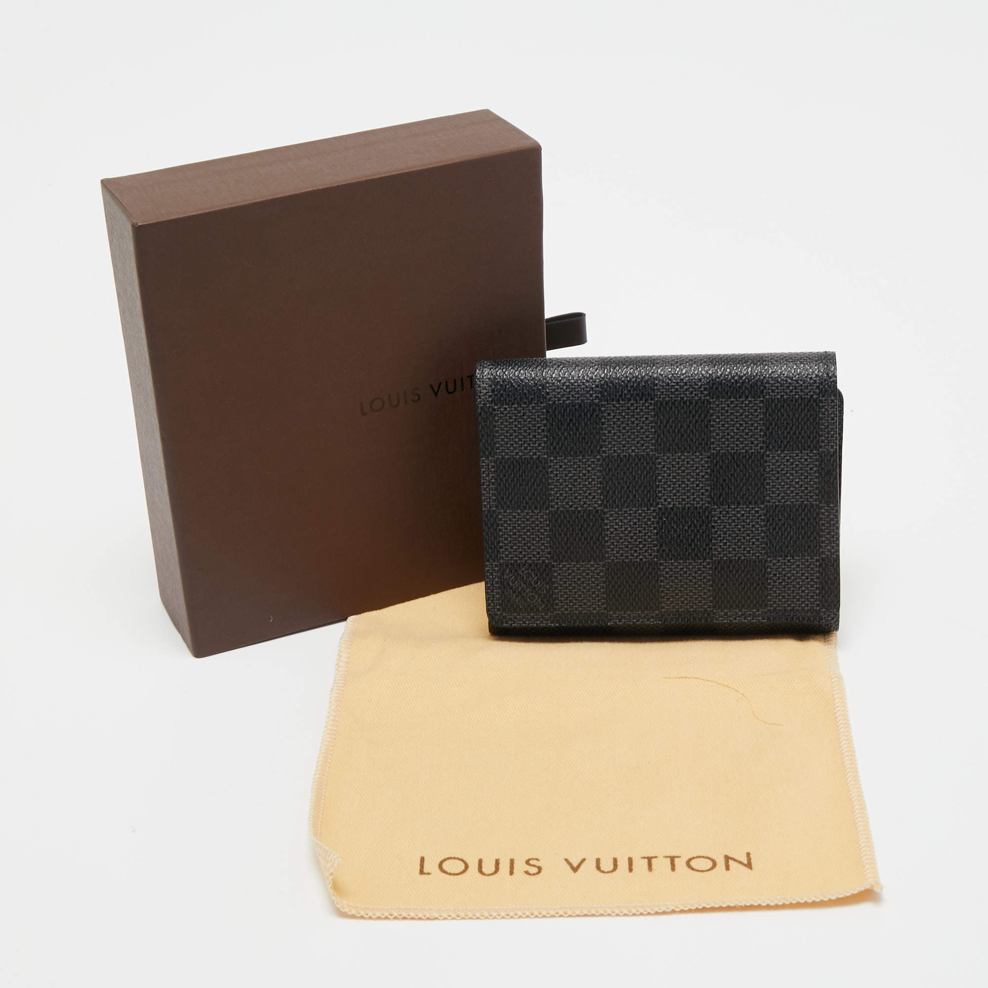 Louis Vuitton Men's Damier Graphite Canvas Bifold Wallet – Luxuria
