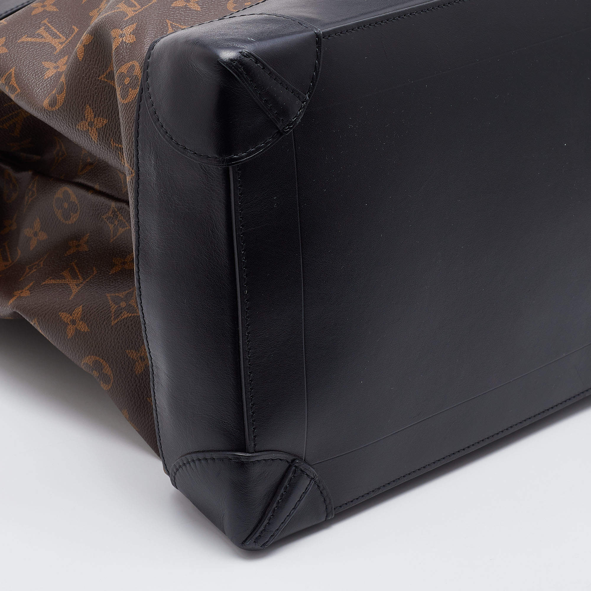 Louis Vuitton Steamer Bag Rainbow Taiga Leather PM Black 125911425