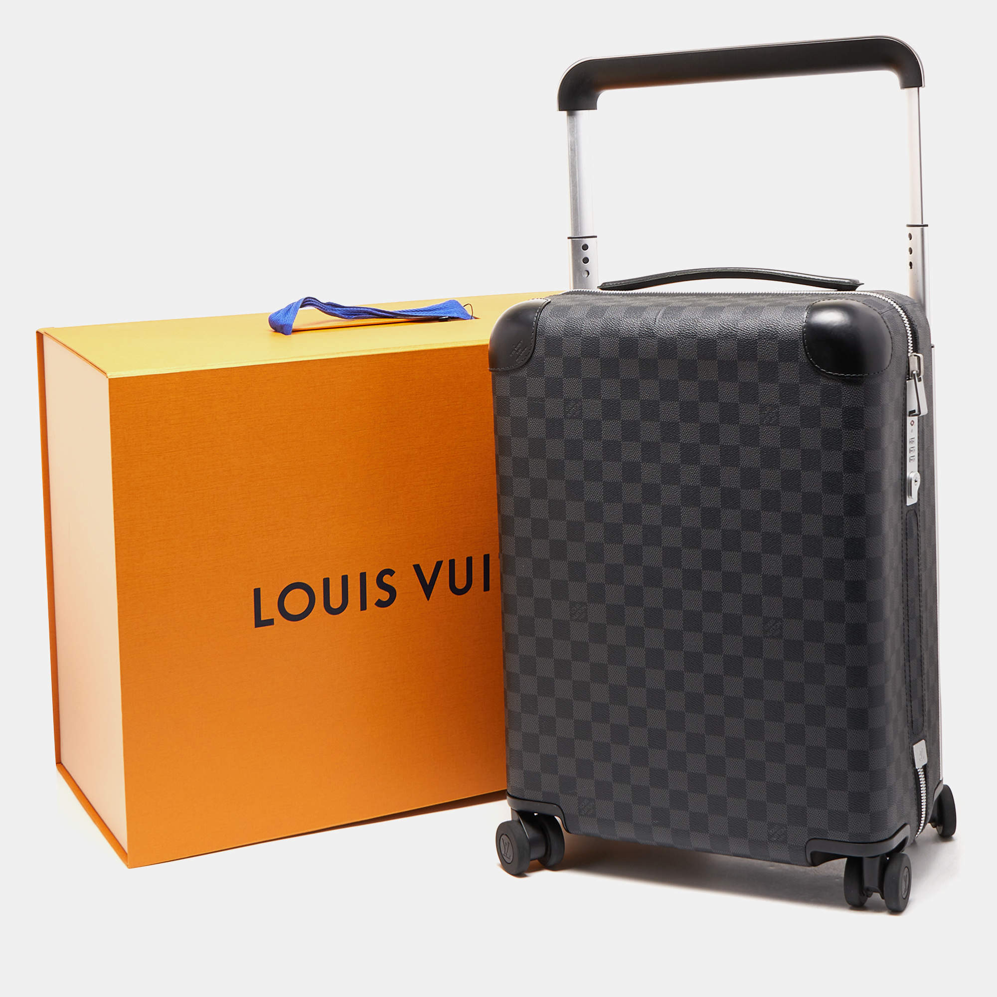 Louis Vuitton Navy Blue Monogram Canvas/Taiga Leather Taigarama Horizon 50  Rolling Suitcase - Yoogi's Closet