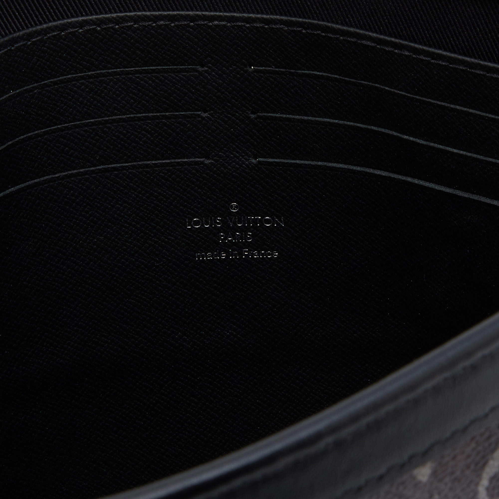 Louis Vuitton Pochette Voyage MM M61692, Luxury, Bags & Wallets on