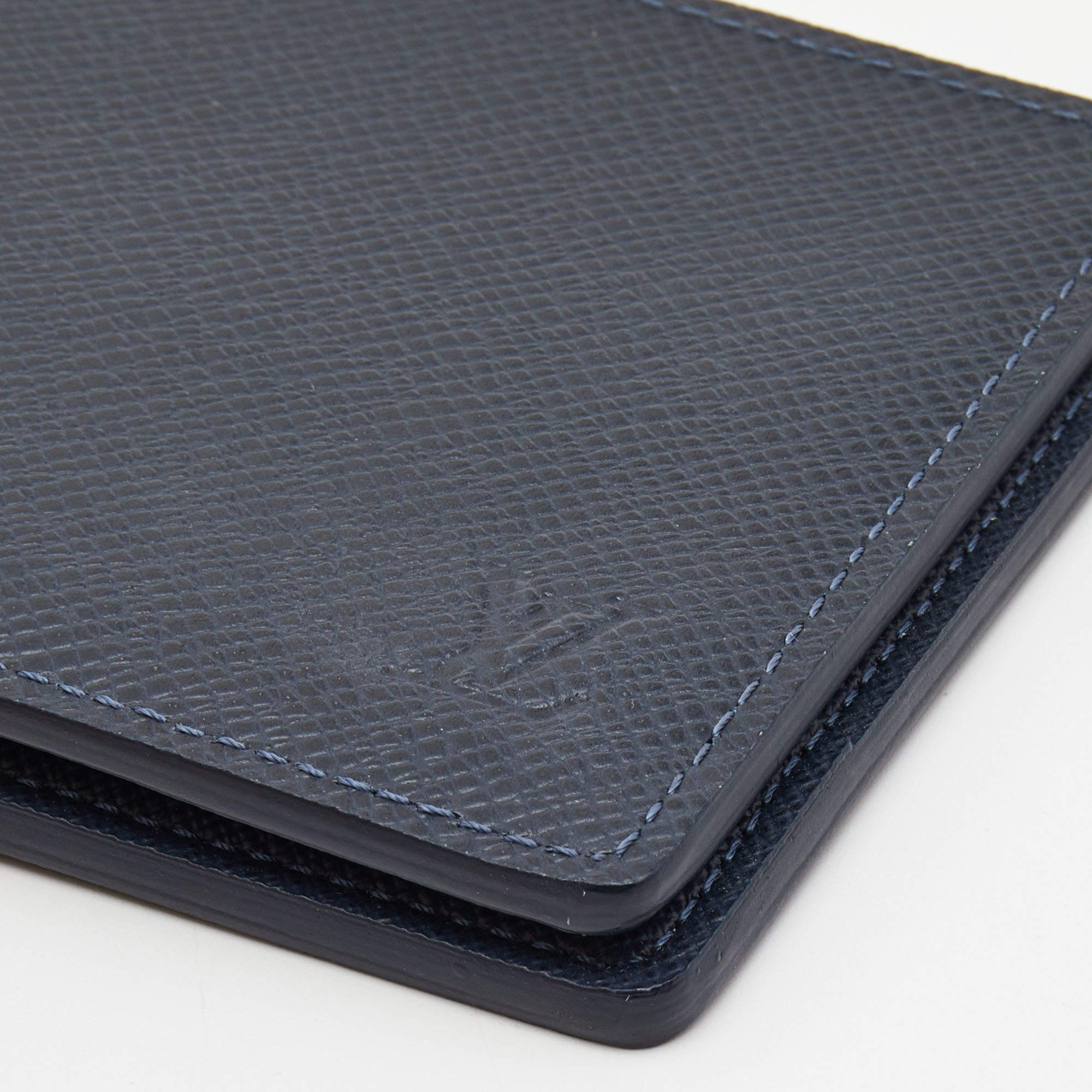 Louis Vuitton LV Multiple wallet new Blue Leather ref.228126