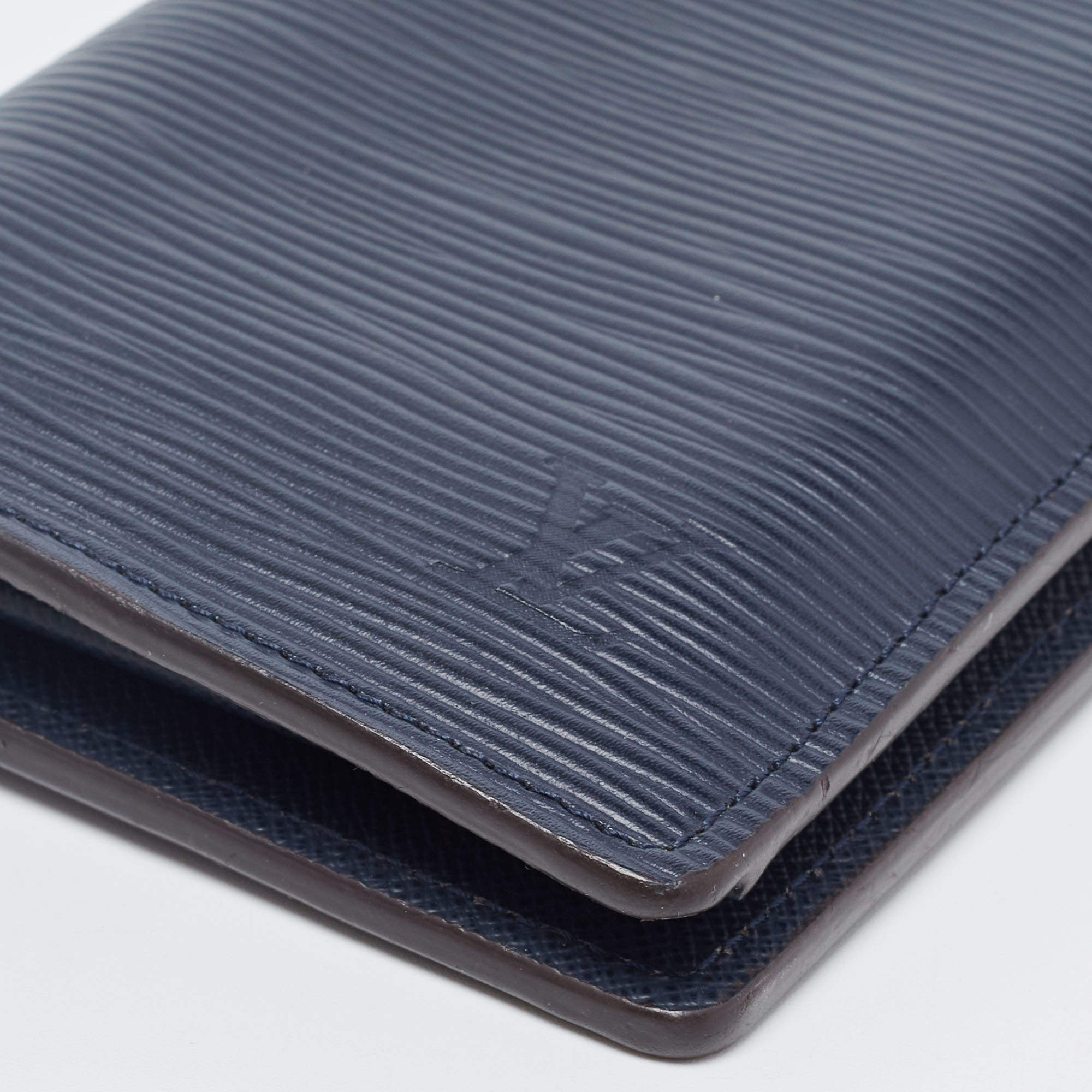Louis Vuitton Epi Brazza Wallet M60615 Men's Epi Leather Long Wallet  (bi-fold) Navy Blue