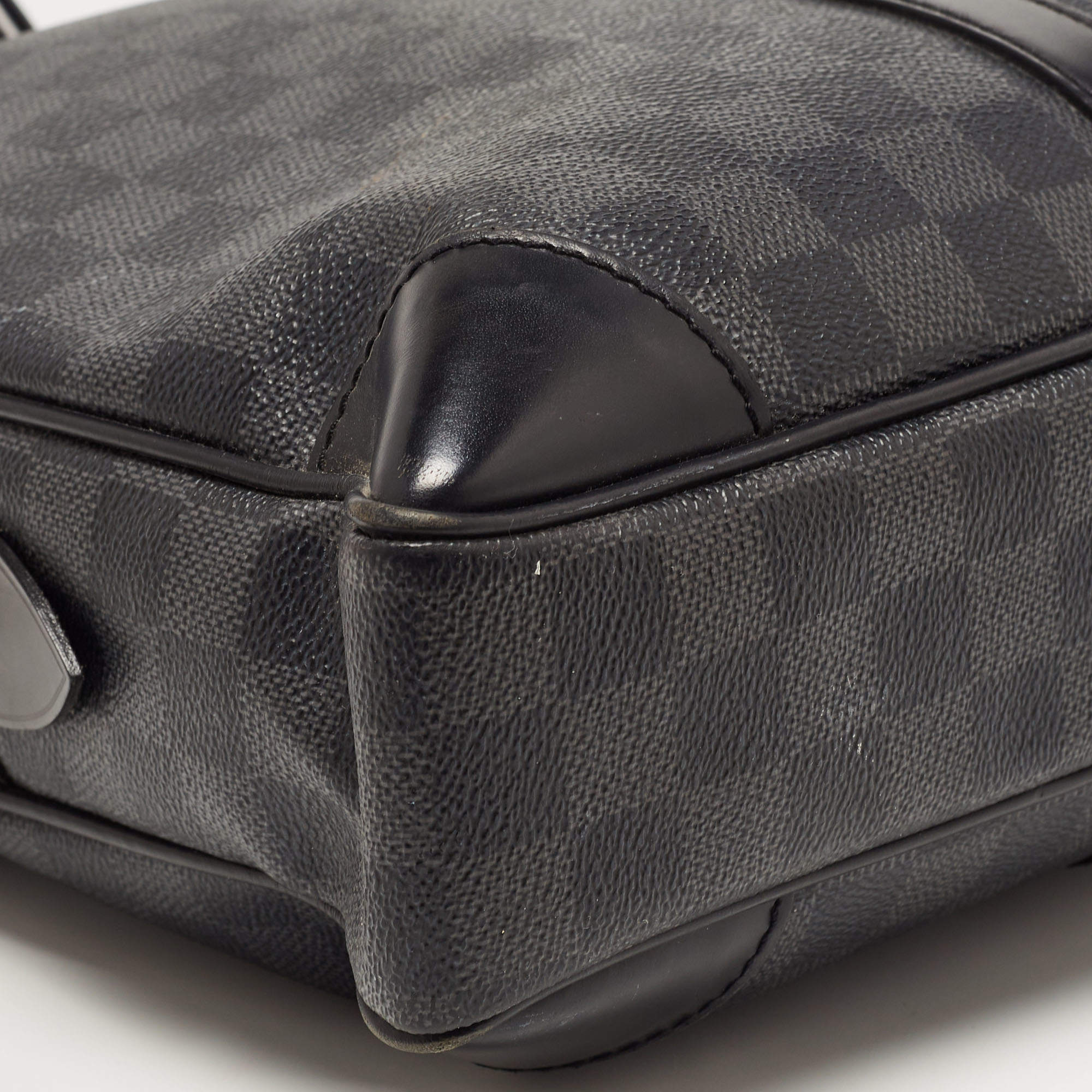 Louis Vuitton Damier Graphite Porte-Documents Voyage GM - Black Briefcases,  Bags - LOU806725