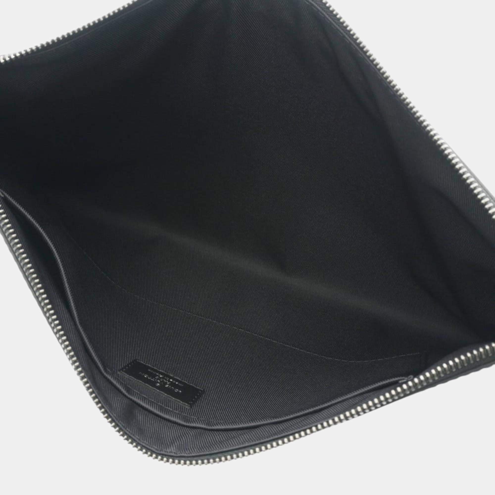 Louis Vuitton Monogram Eclipse Discovery Pochette GM - Black Portfolios &  Pouches, Bags - LOU788495