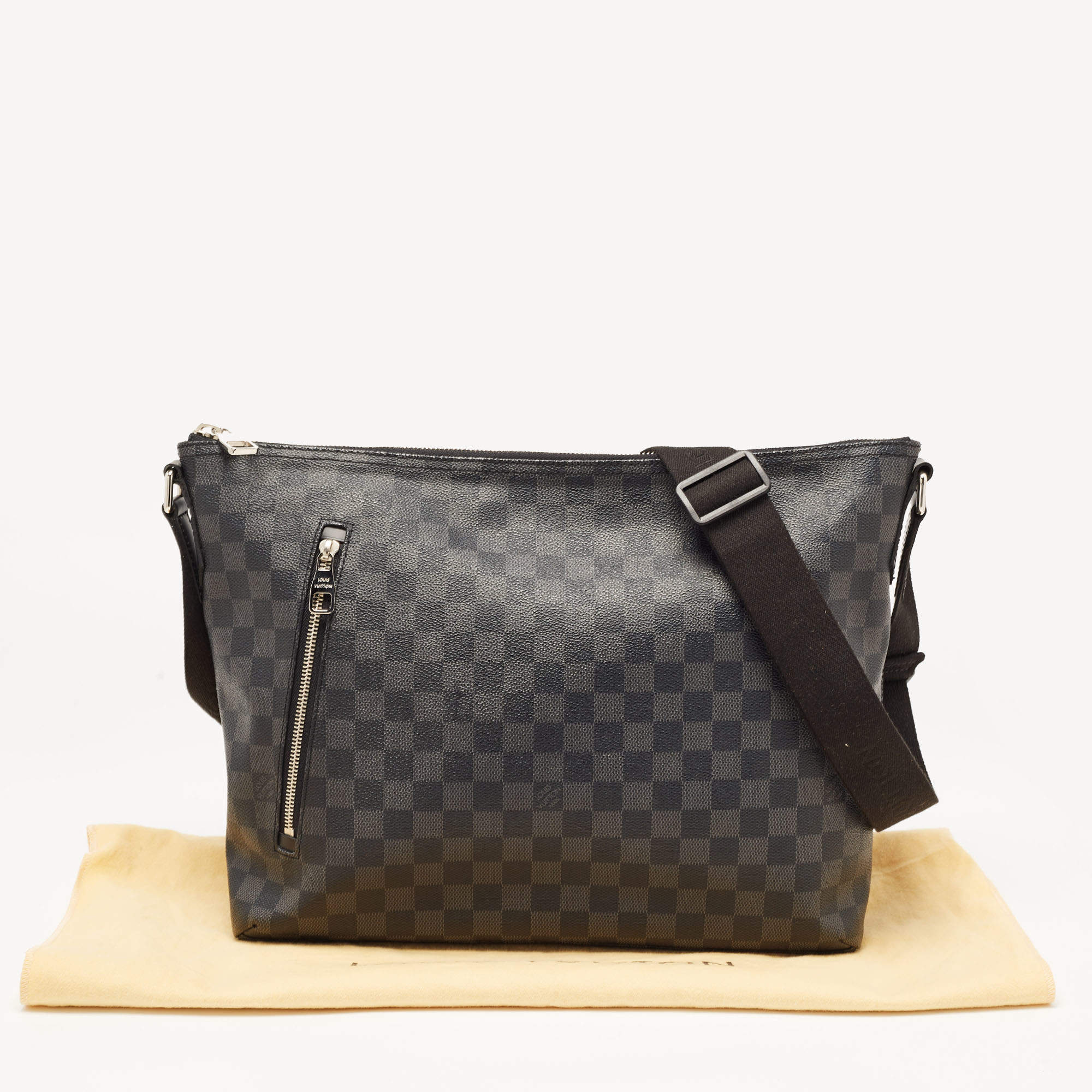 Louis Vuitton Damier Graphite Canvas Mick GM Messenger Bag