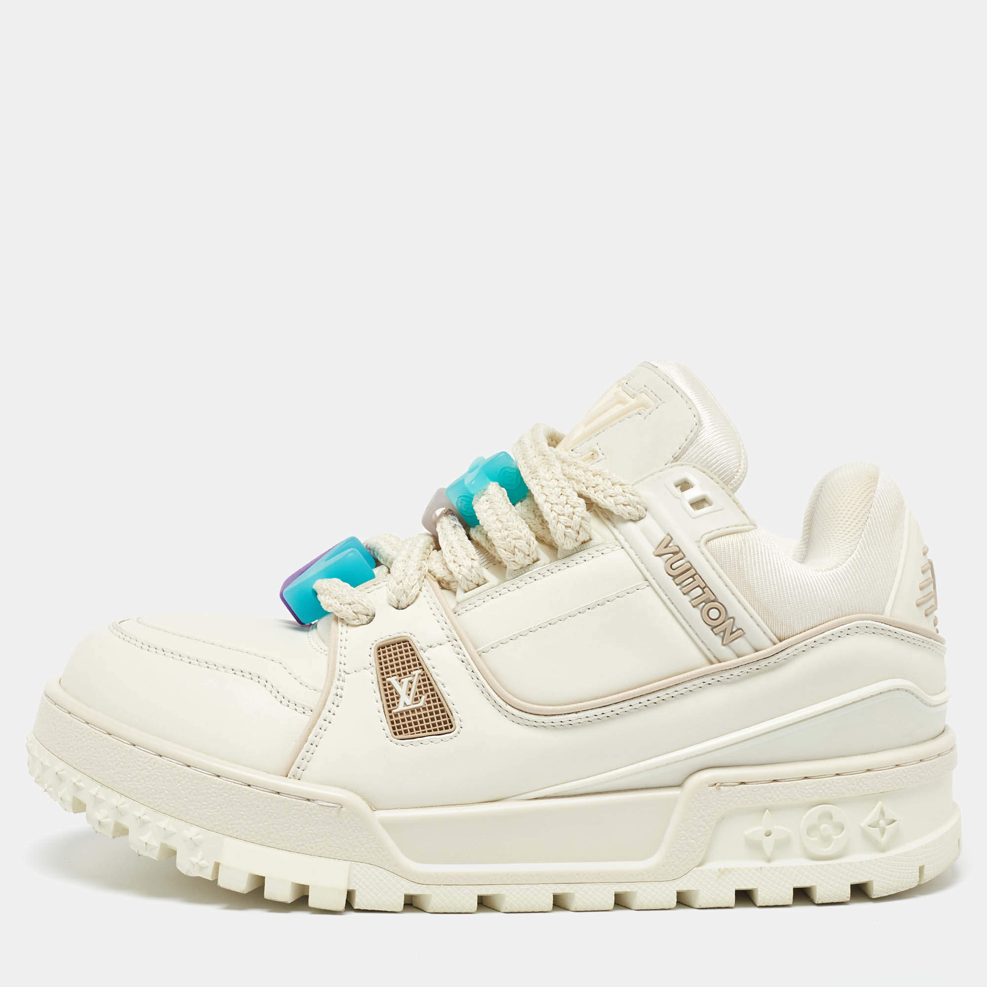 مملوكة مسبقًا Louis Vuitton White Leather LV Trainer Maxi Sneakers Size 44