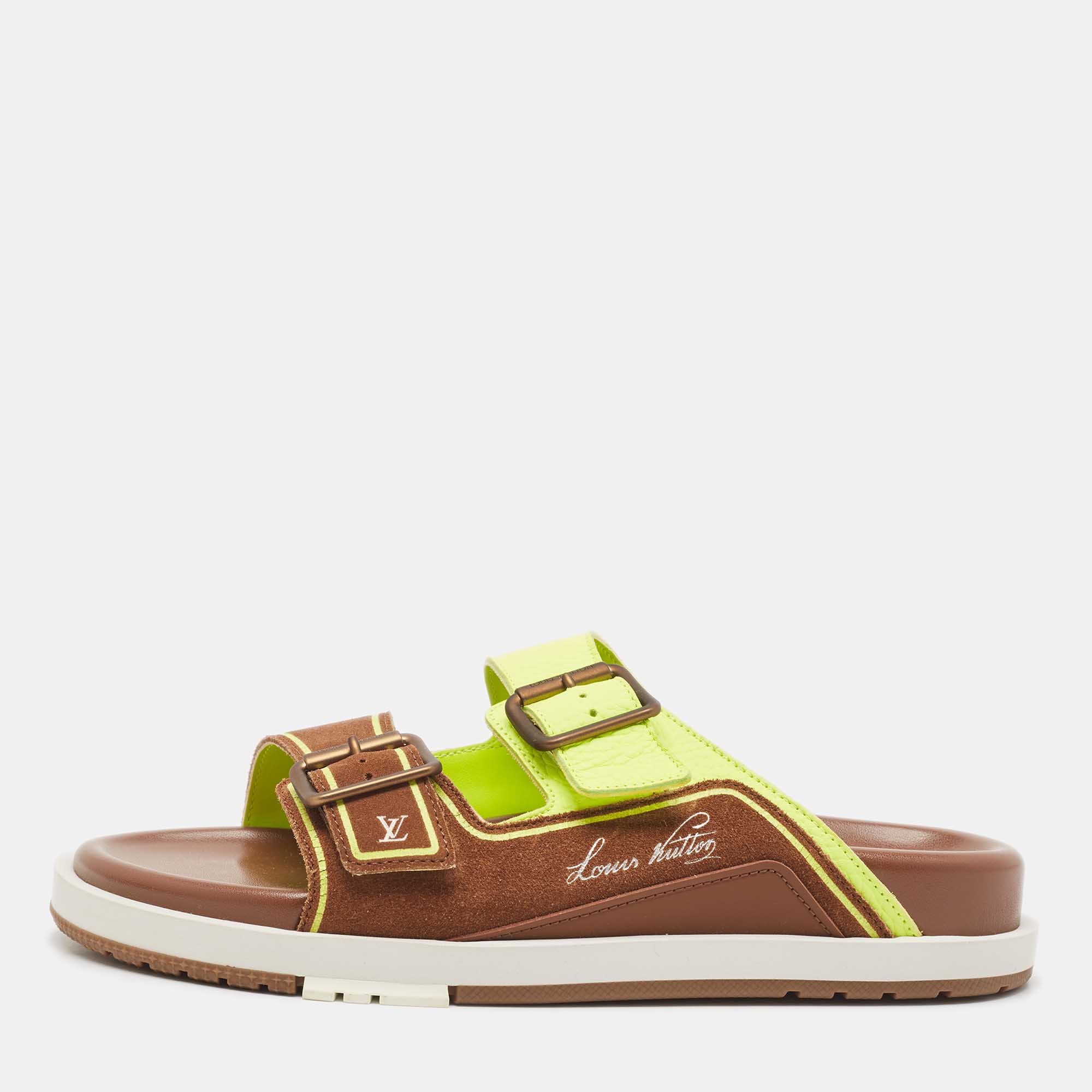 مملوكة مسبقًا Louis Vuitton Brown/Neon Green Suede and Leather LV Trainer Mules Size 42