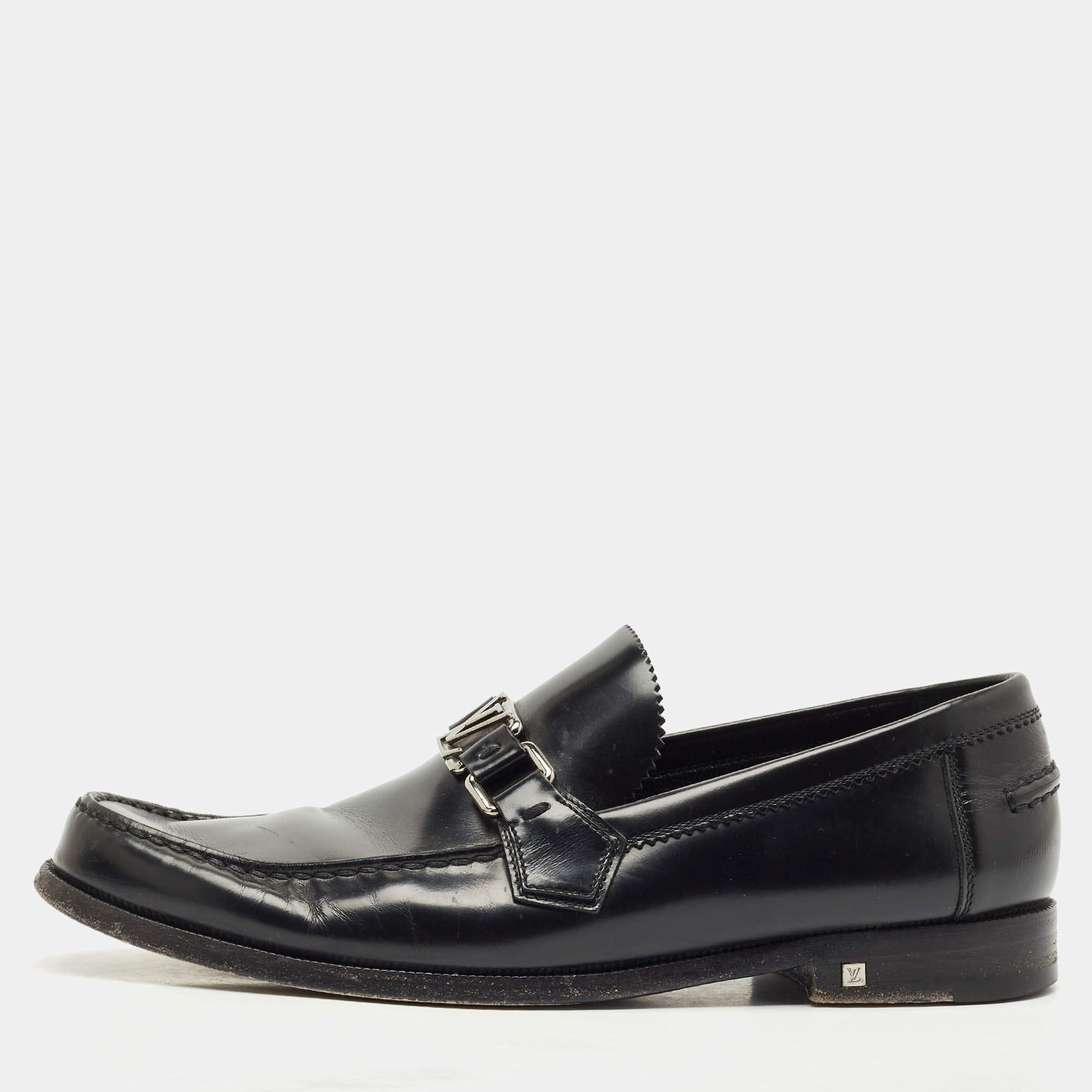 Pre Owned Louis Vuitton Black Leather Major Logo Slip On Loafers Size 42