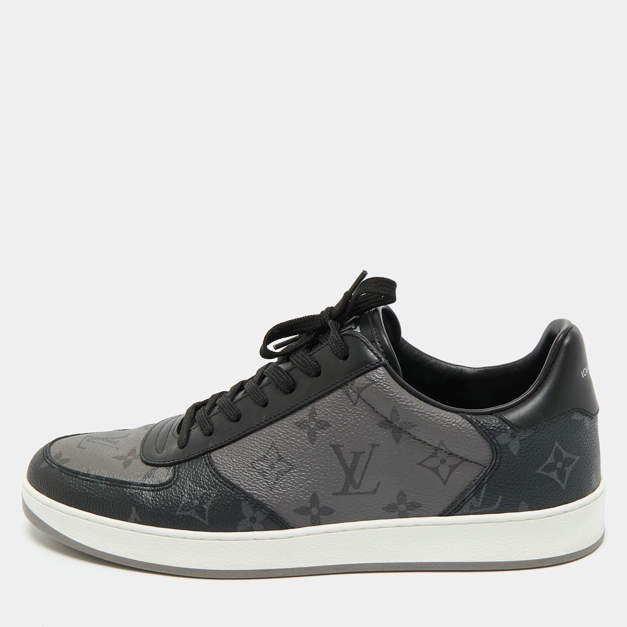 مملوكة مسبقًا Louis Vuitton Grey/Black Monogram Canvas and Leather Rivoli Lace Up Sneakers  Size 42.5