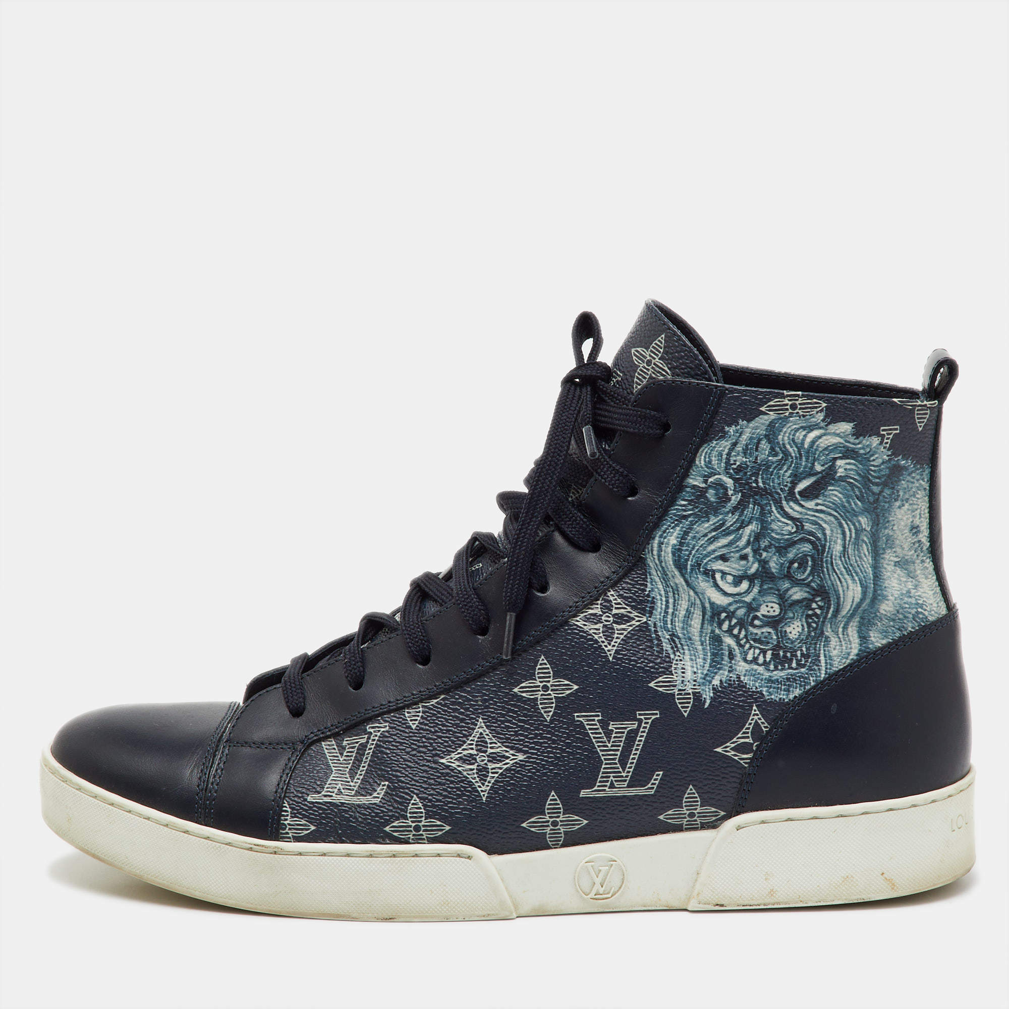 Pre Owned Louis Vuitton Navy Blue Savane Monogram Chapman Lion Sneakers Size 41