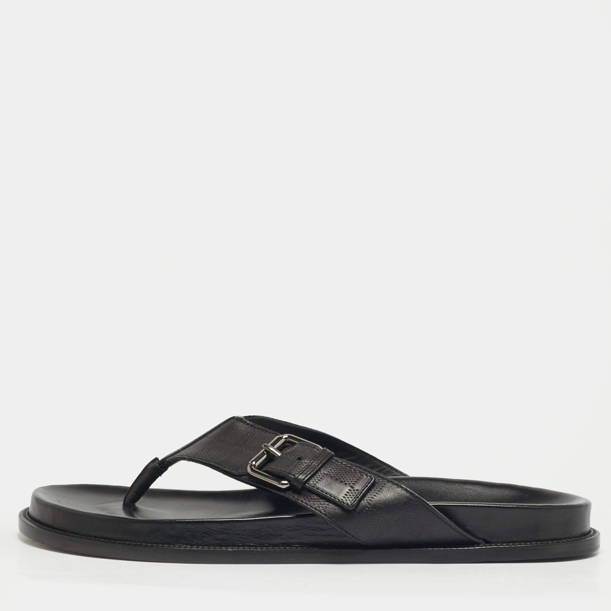 Pre Owned صندل بإصبع لويس فيتون دامير جلد أسود مسطح مقاس 43