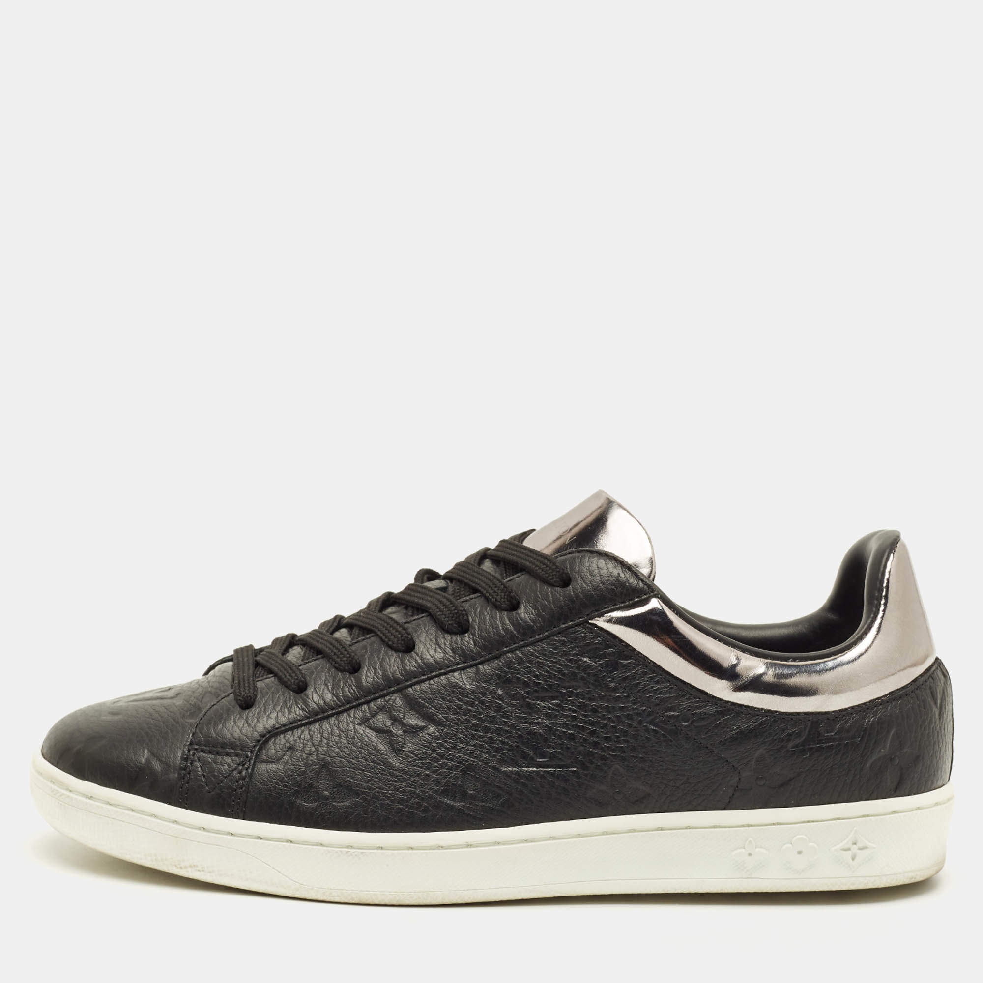 Pre Owned حذاء رياضي لويس فيتون لوكسمبورغ جلد أبيض/أزرق متدرج بطبعة مونوجرام بعنق منخفض مقاس 41