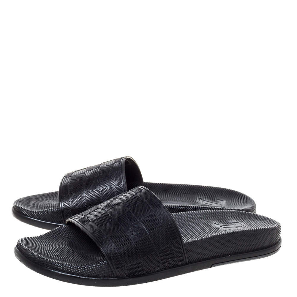 Louis Vuitton Black Leather Lock It Flat Slides Size 38.5 For Sale at  1stDibs  louis vuitton sandals with lock, louis vuitton slides with lock, louis  vuitton slides women