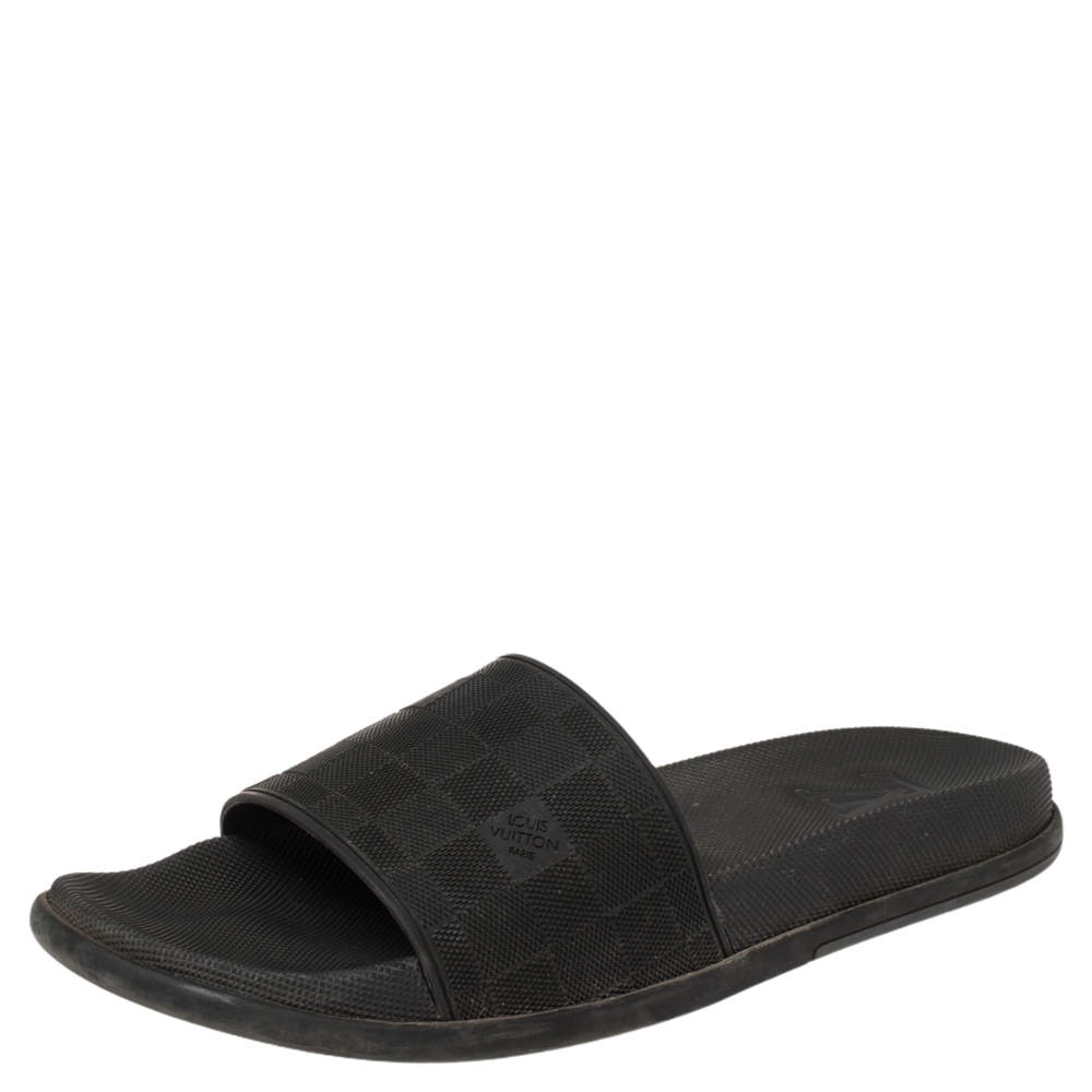Pre Owned حذاء سلايدز لوي فيتون فلات واترفرونت مطاط منقوش دامييه أسود مقاس 41.5