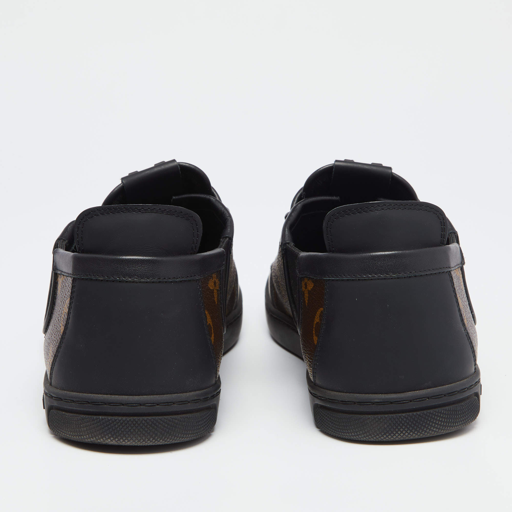 Louis Vuitton Bicolor Slalom Low Top Sneakers – The Closet