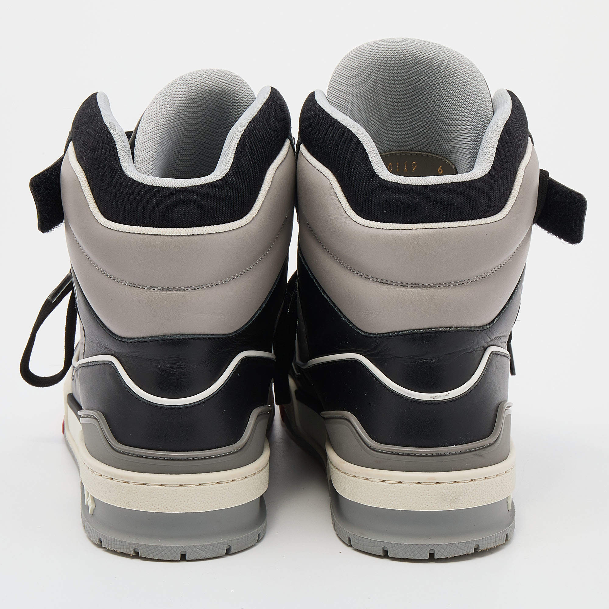 Replica Louis Vuitton Men's LV Trainer Sneakers in Black Denim with Mesh