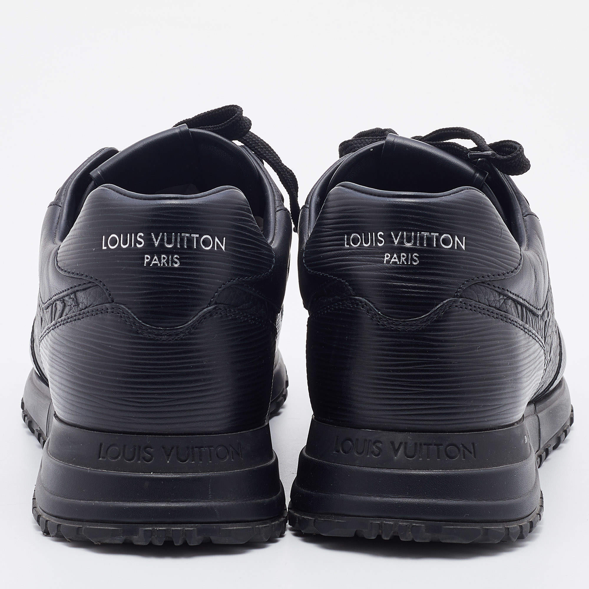 Louis Vuitton Run Away Sneaker BLACK. Size 42.0