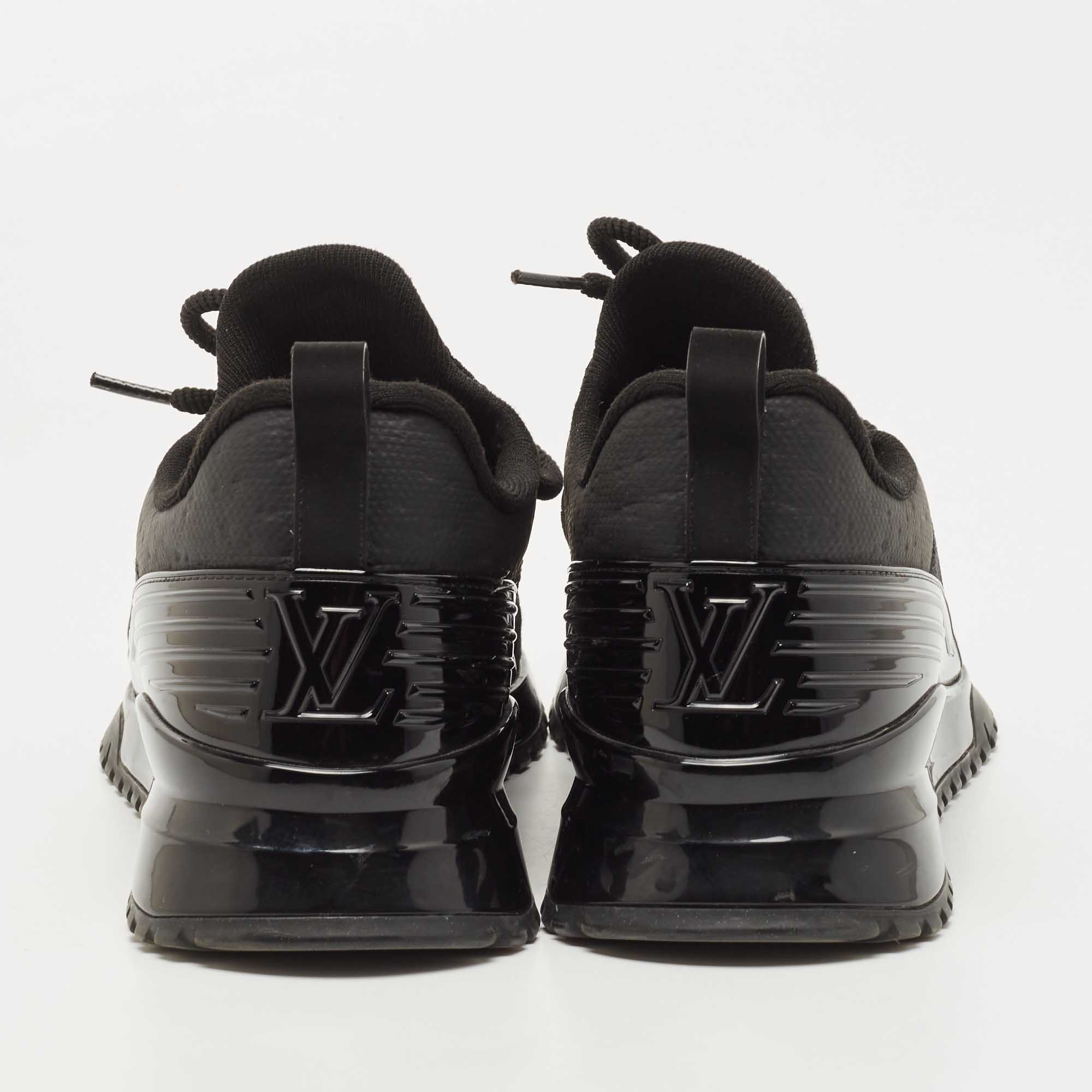 LOUIS VUITTON Technical Knit Mens V.N.R Sneakers 8 Black 1253070