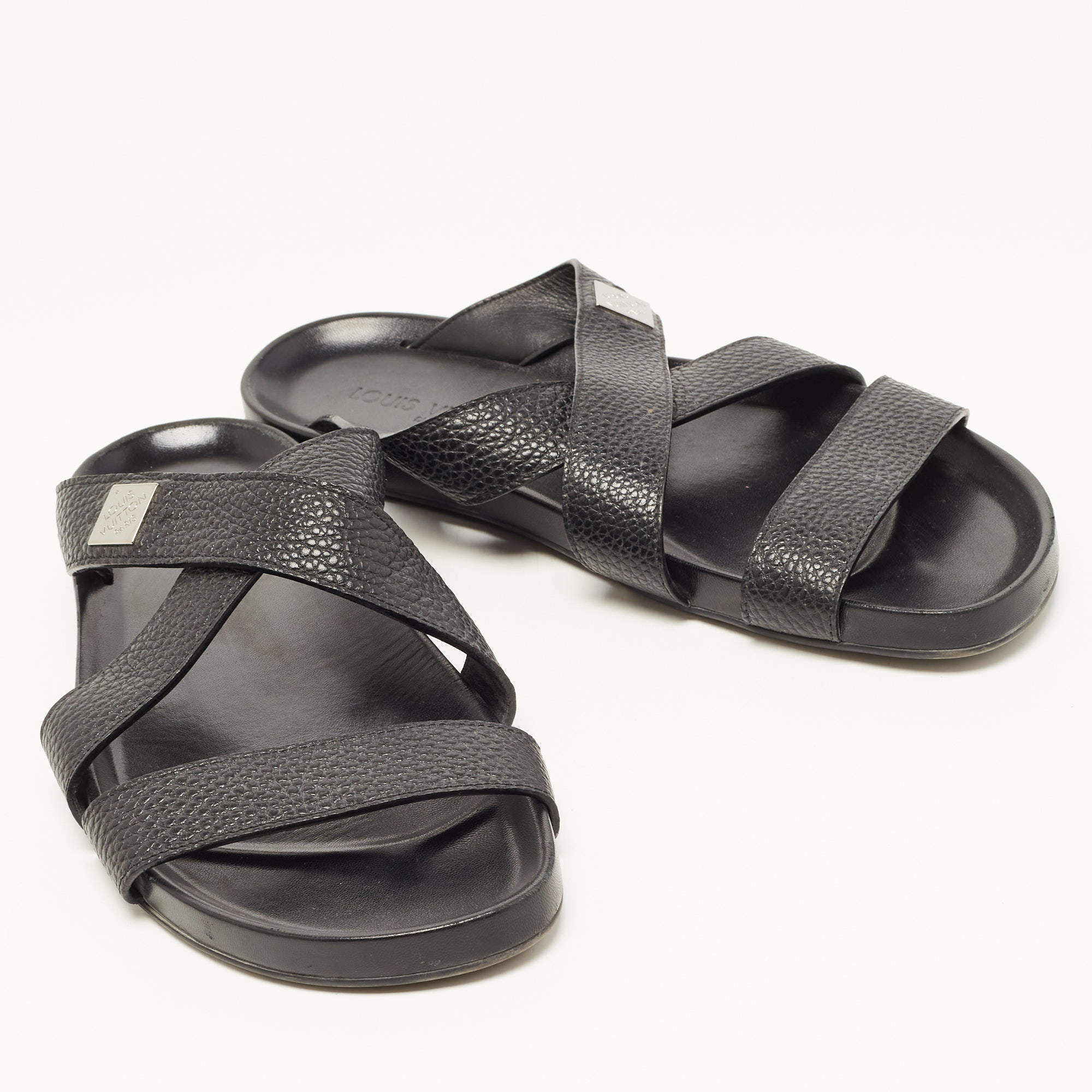 Louis Vuitton Black Leather Criss Cross Strap Flat Slide Sandals Size 40 at  1stDibs  louis vuitton sliders, louis vuitton criss cross sandals, black  leather criss cross sandals