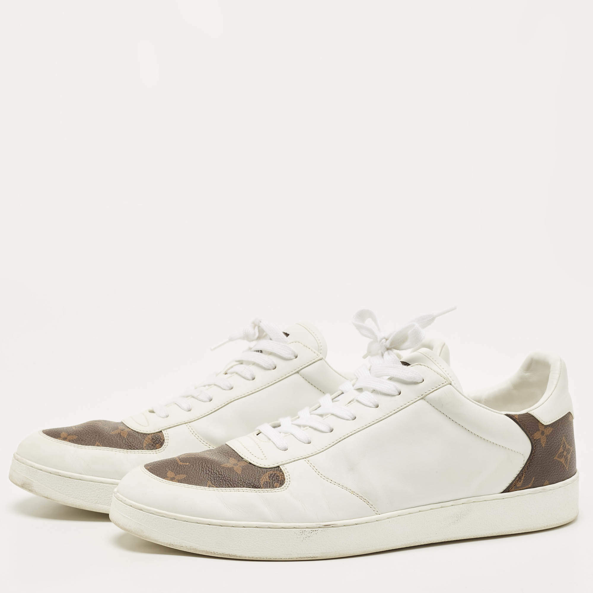 Rivoli leather high trainers Louis Vuitton White size 9.5 UK in Leather -  24643735