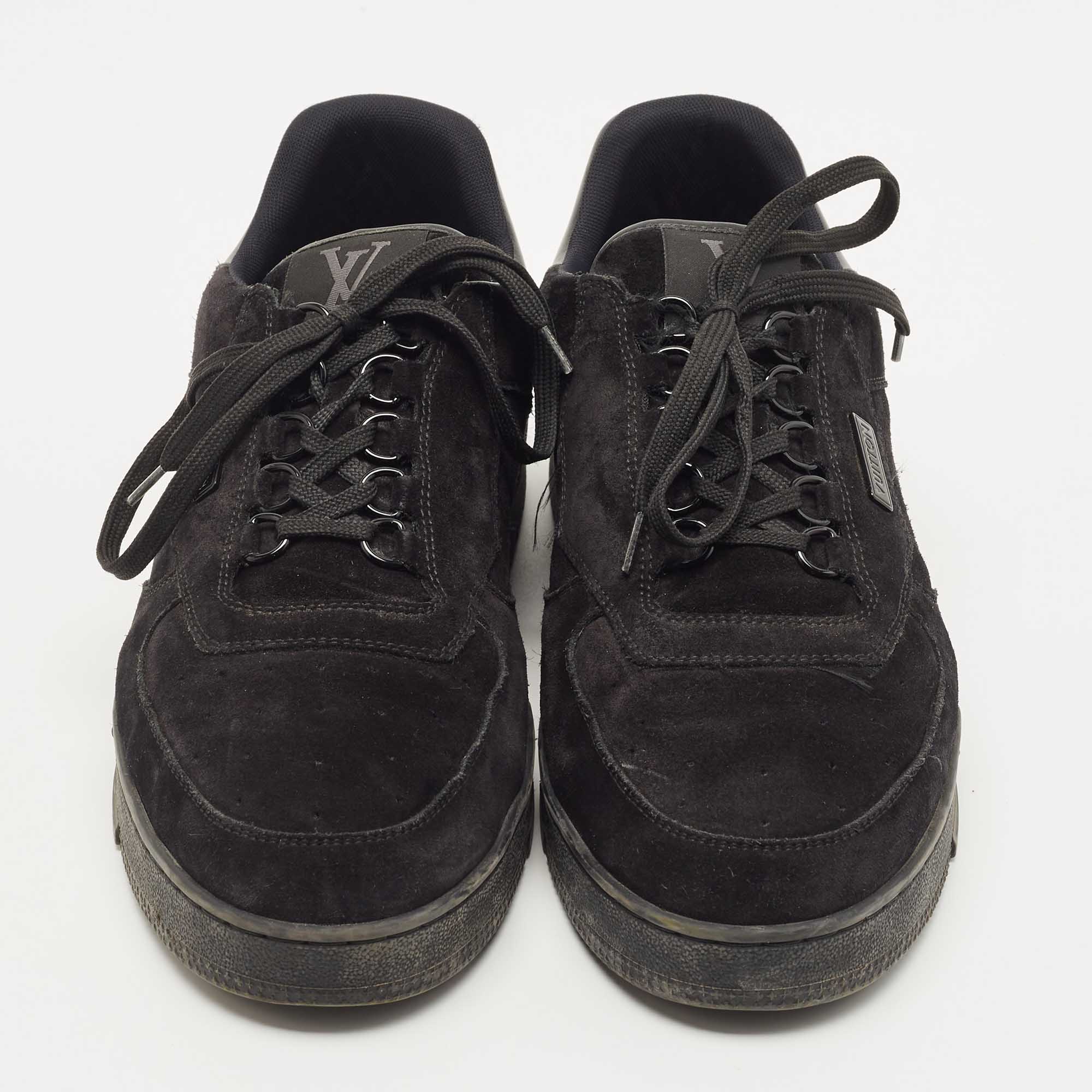 Louis Vuitton Black Suede LV Trainer Sneakers Size 44 Louis