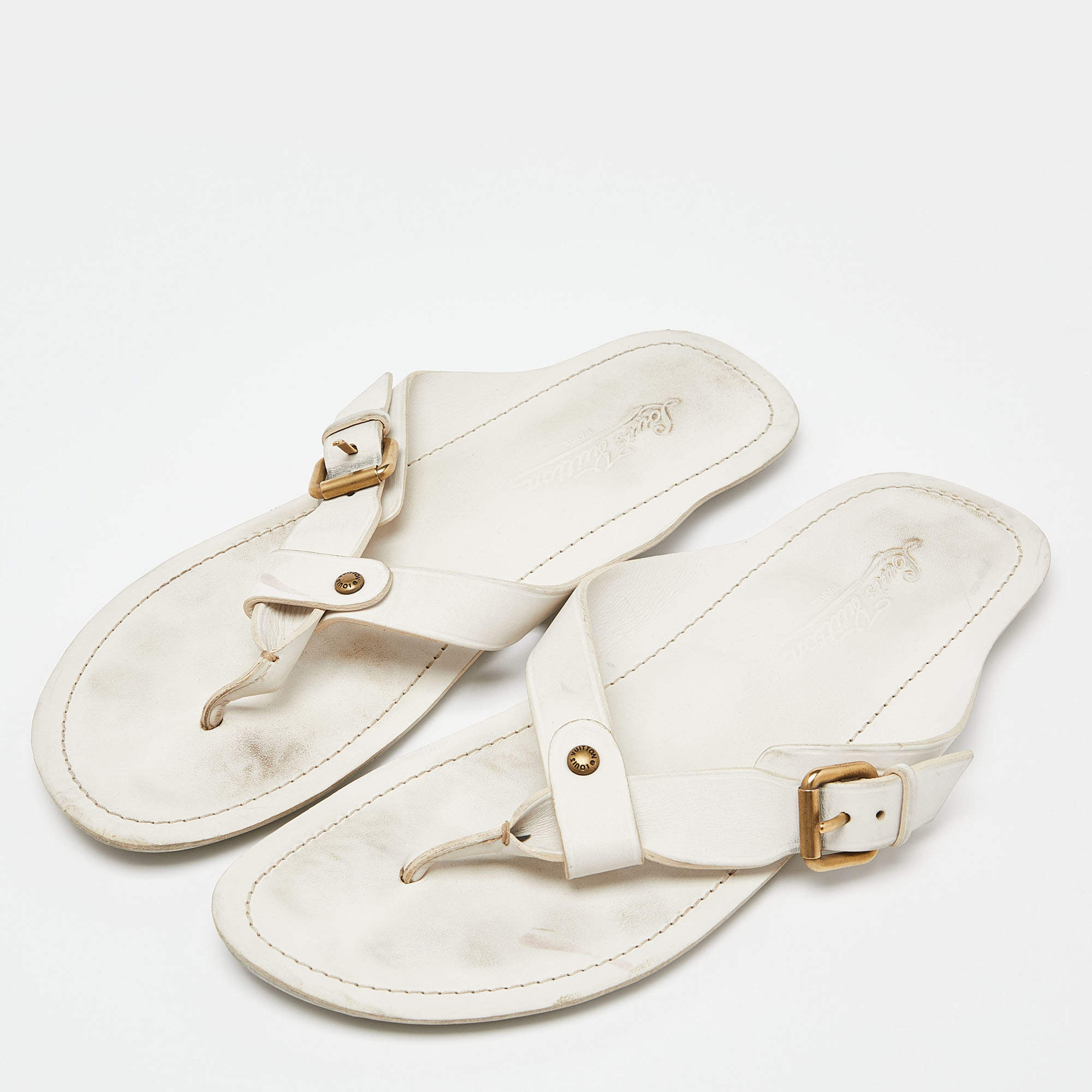 Louis Vuitton Off White Leather Thong Flat Sandals Size Size 43 Louis  Vuitton