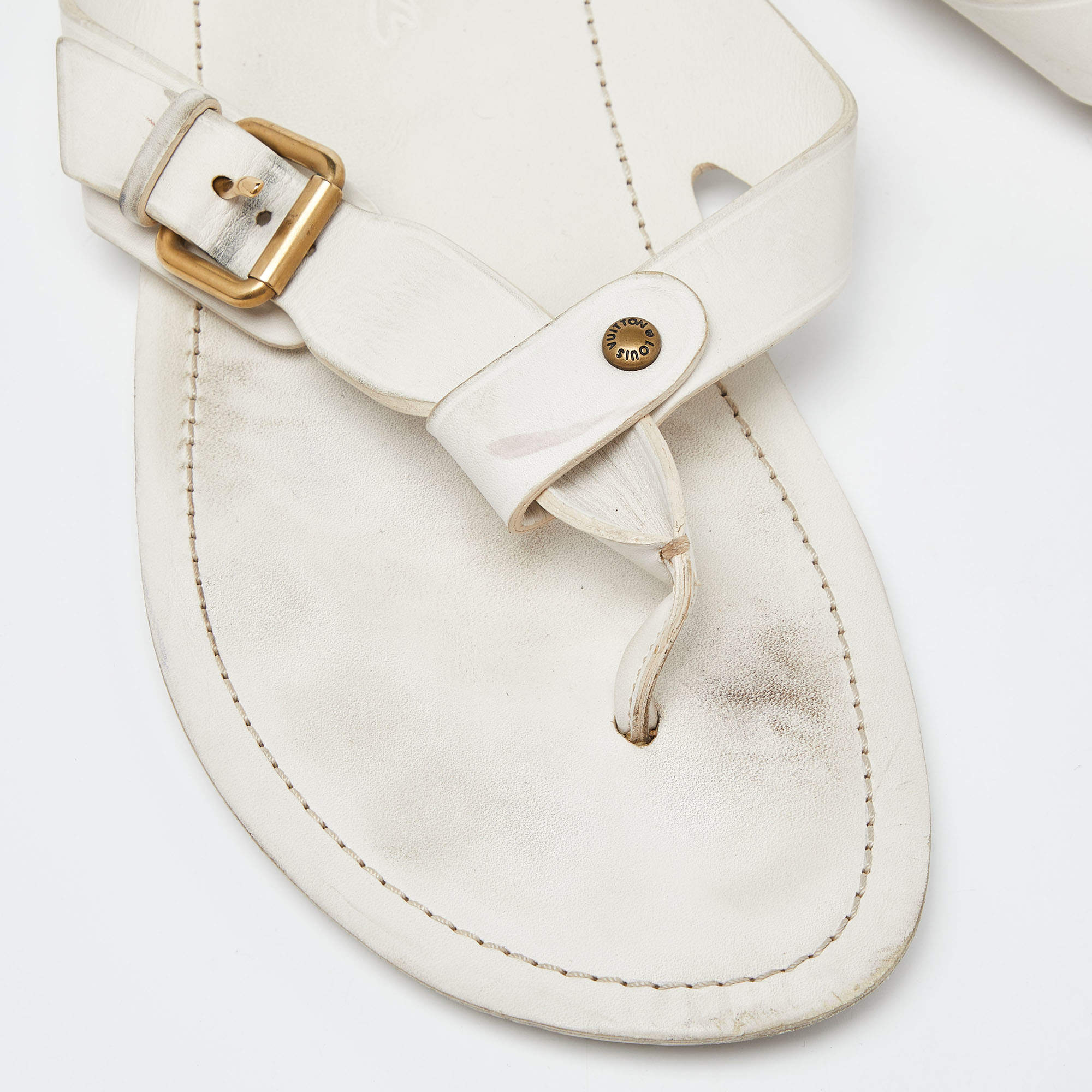 Louis Vuitton Off White Leather Thong Flat Sandals Size Size 43 Louis  Vuitton