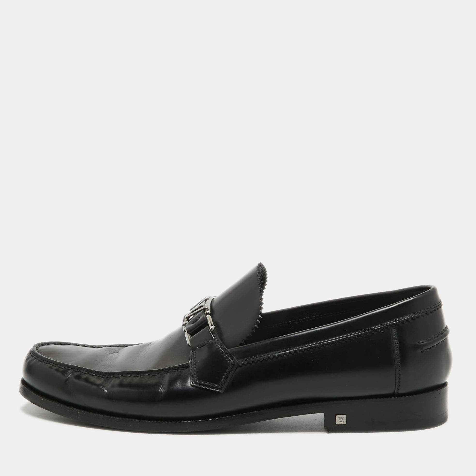 مملوكة مسبقًا Louis Vuitton Black Leather Hockenheim Loafers Size 44