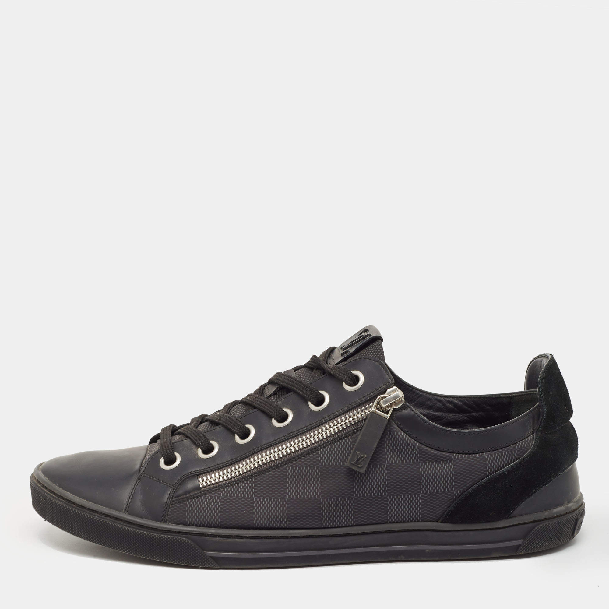 مملوكة مسبقًا Louis Vuitton Black Damier Ebene Nylon and Leather Sneakers Size 43