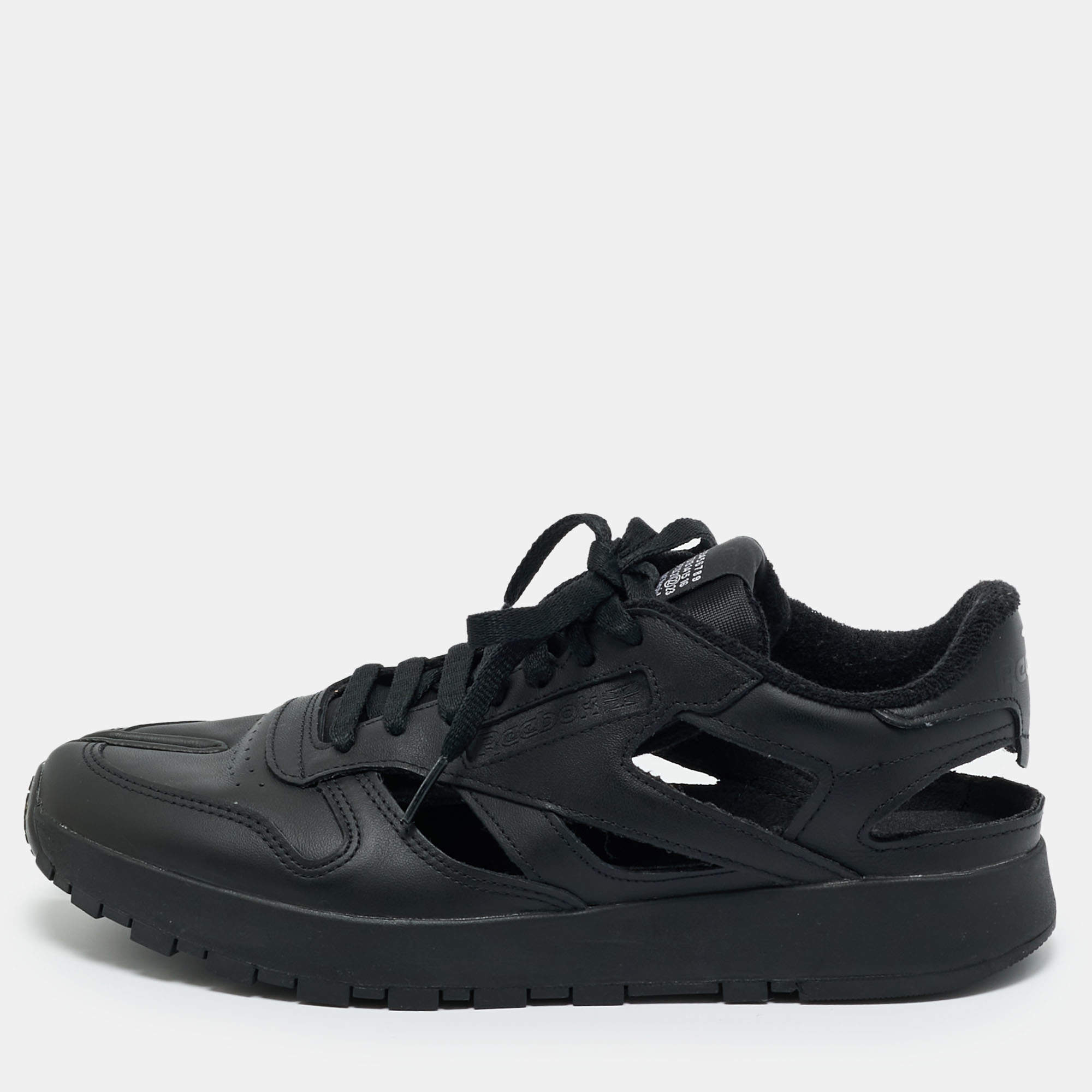 Pre Owned Maison Martin Margiela x Reebok Black Leather Tabi Sneakers Size 43