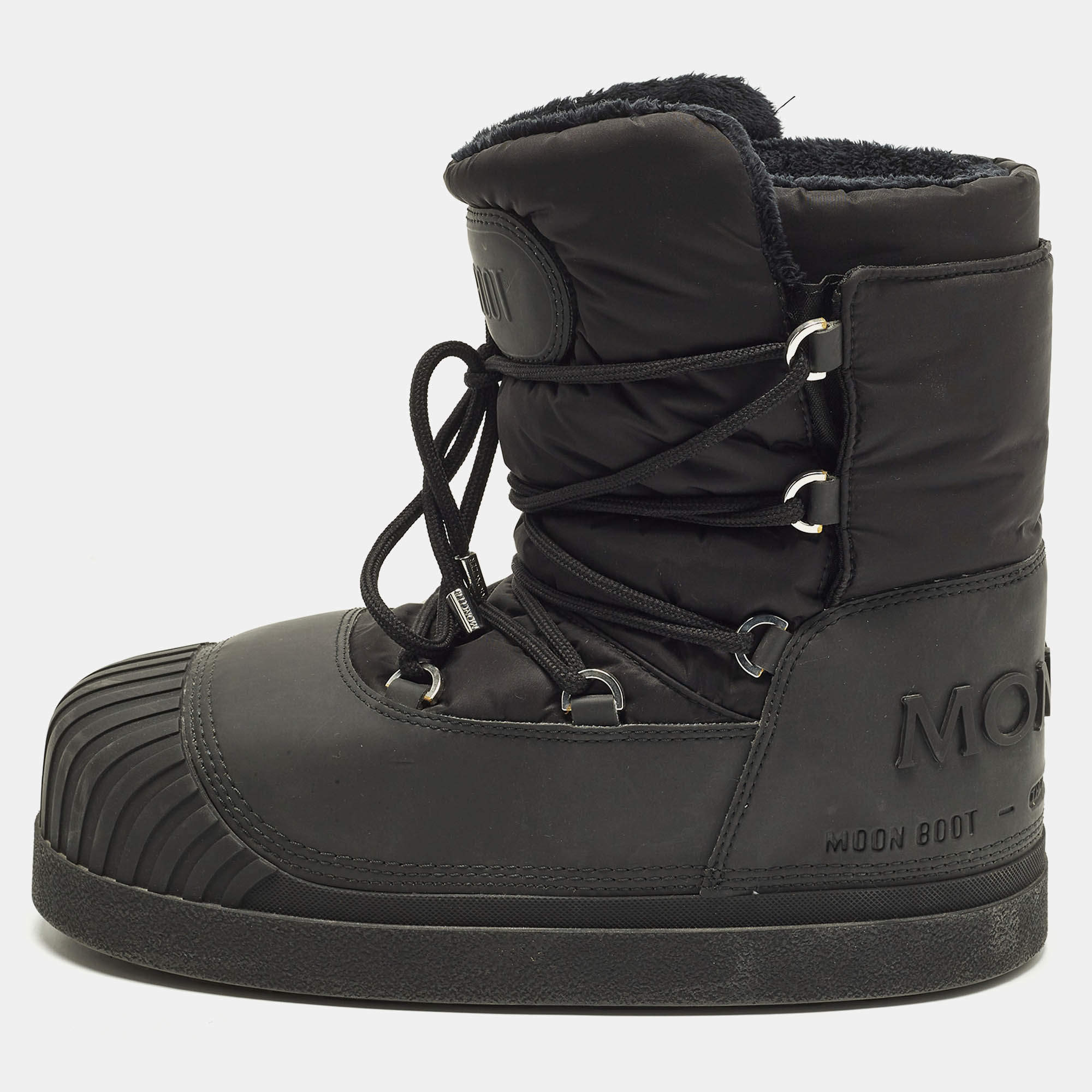 Pre Owned Moncler Uranus Shell Moon Size 41/42 Black Nylon and Rubber Ankle Length Boots