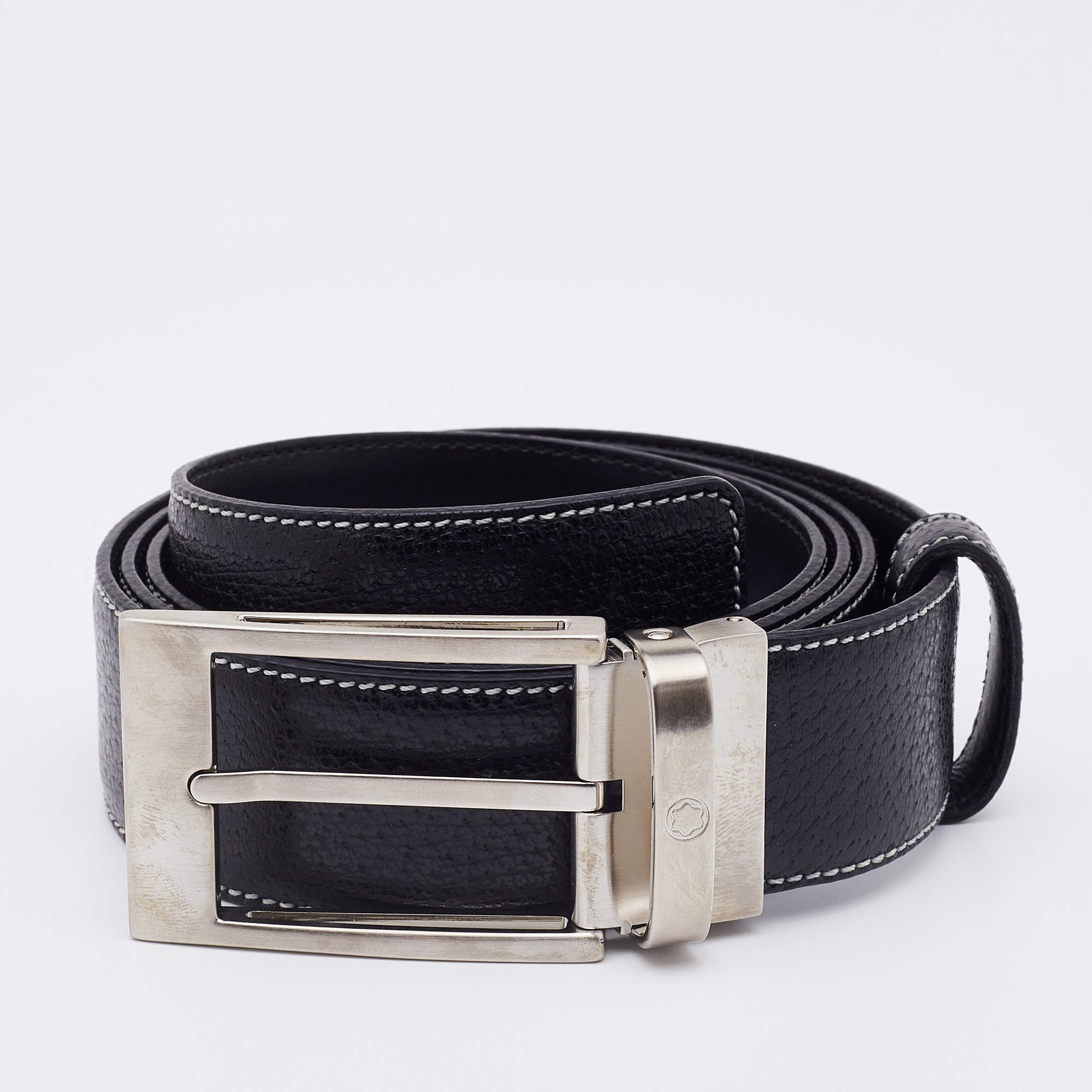 Pre Owned Montblanc Black Leather Buckle Belt 110 CM
